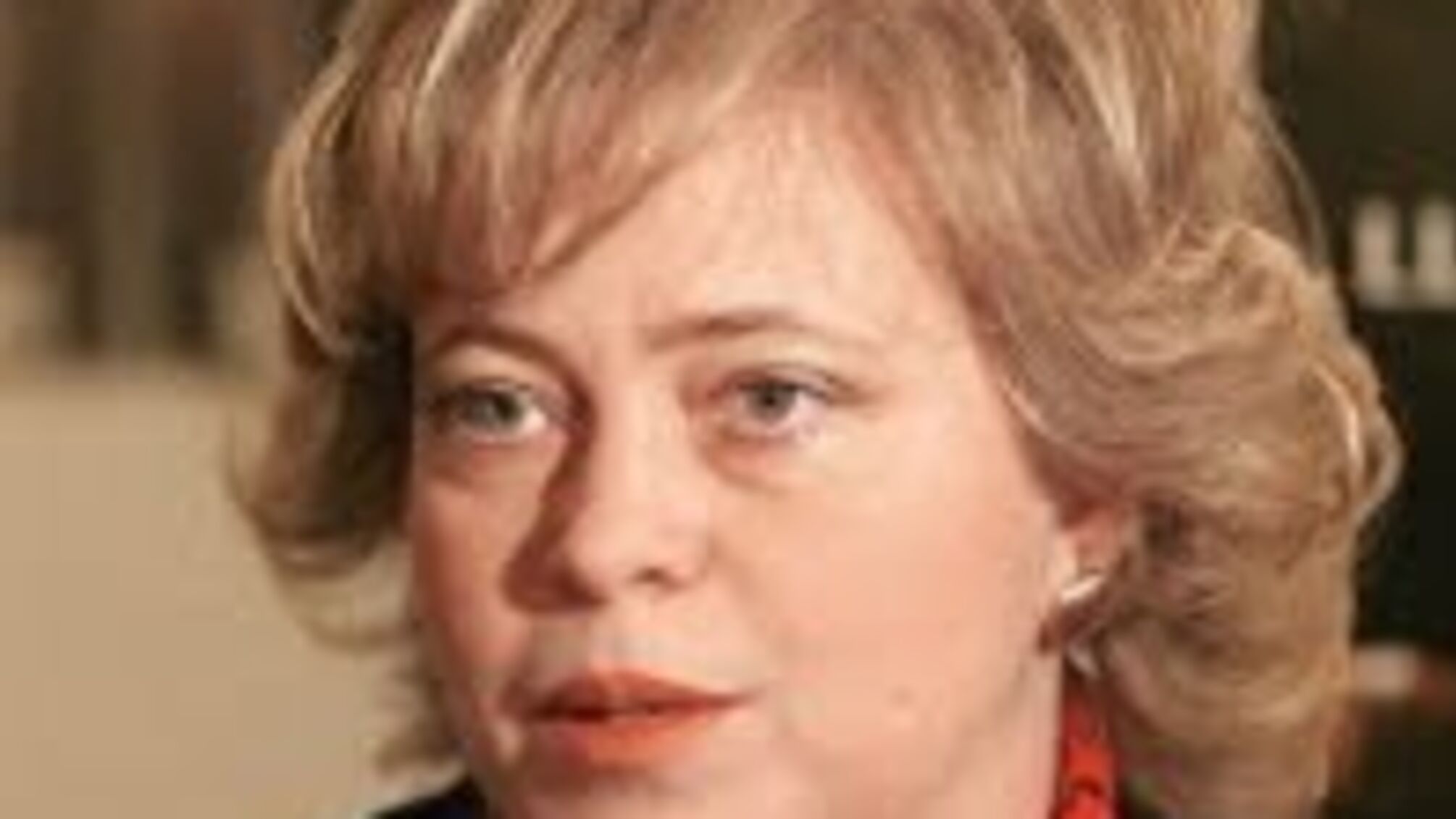 Мостова Юлія