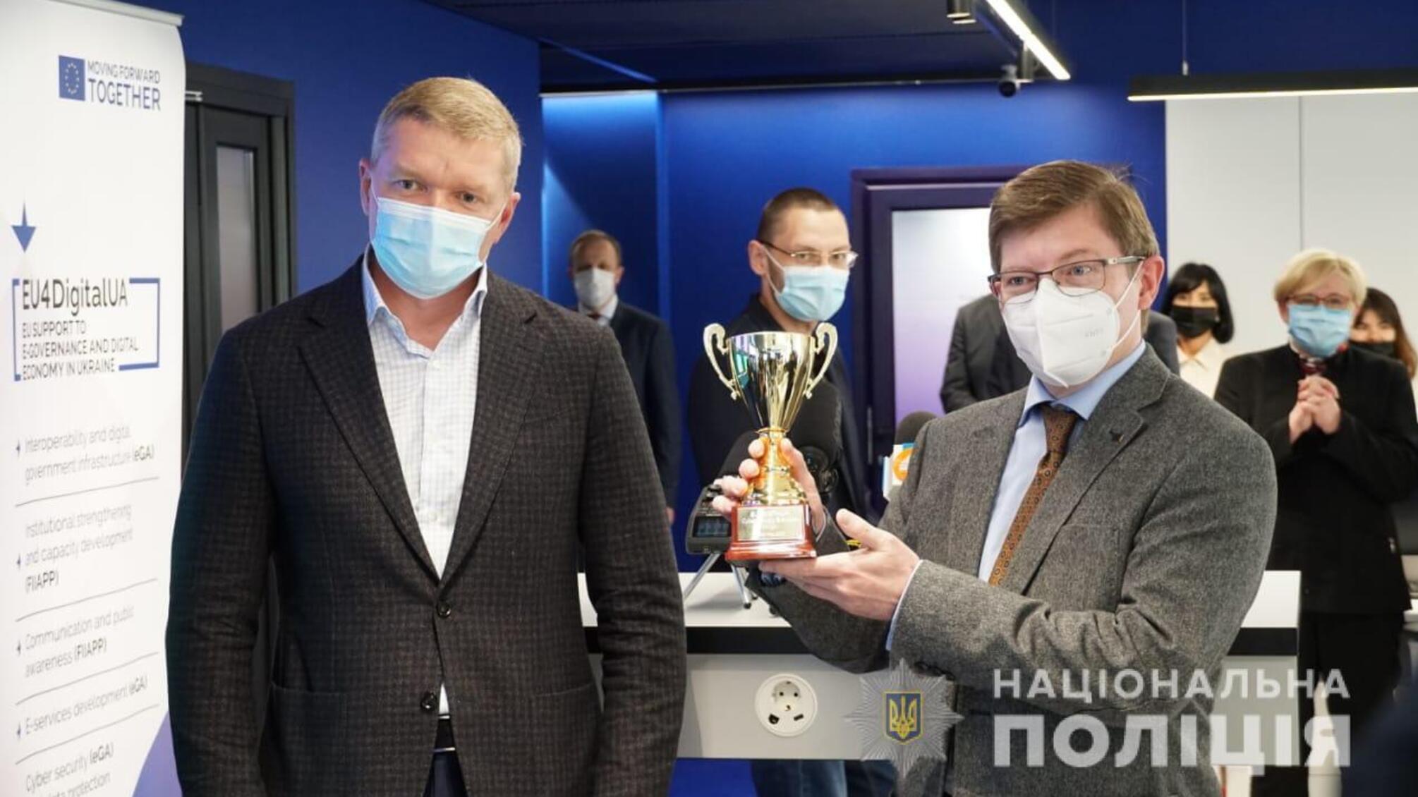 Кіберполіцейські перемогли у міжвідомчих змаганнях з інформаційної безпеки