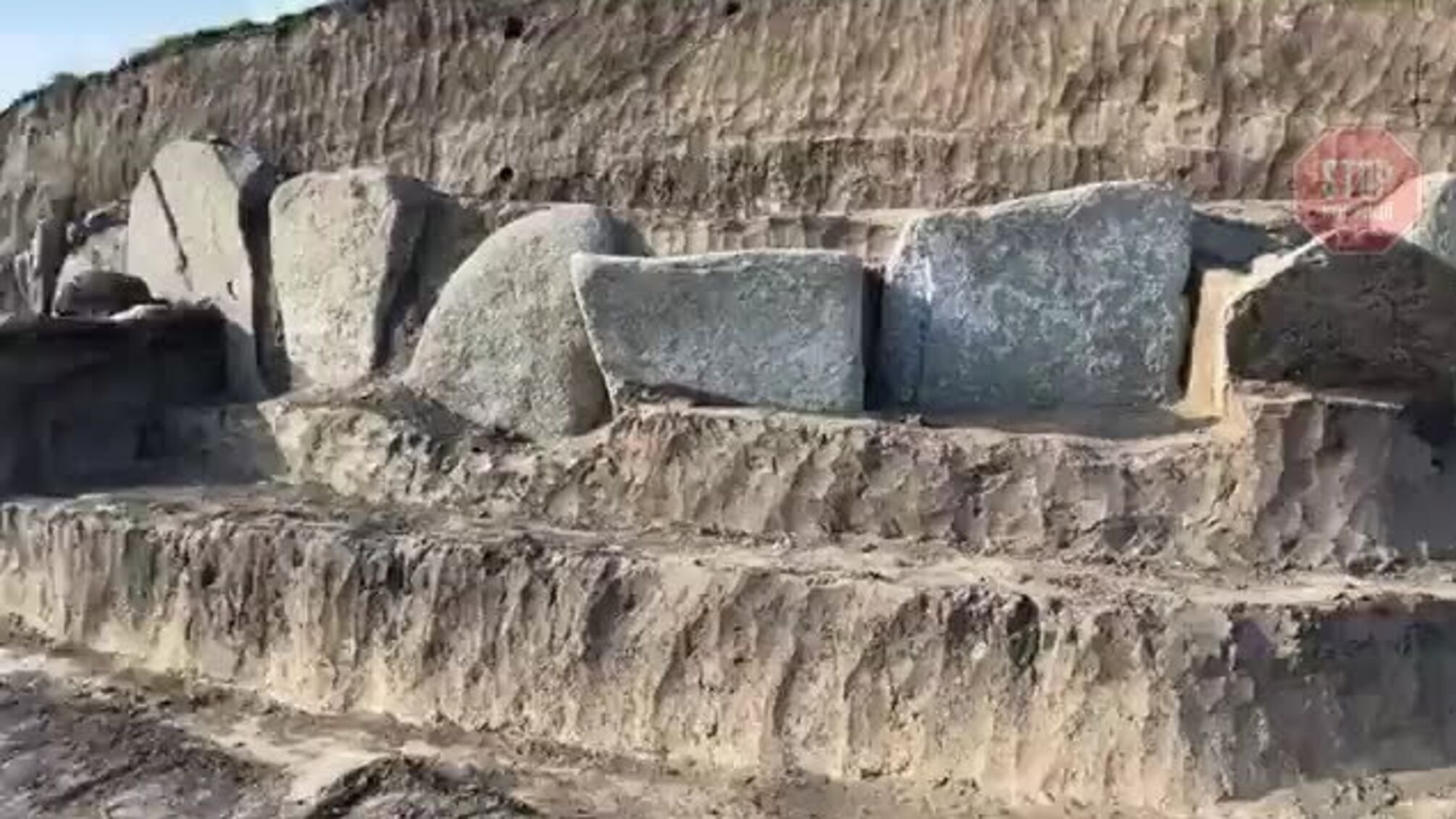 Новости Днепра: в пригороде нашли гигантский мегалитический комплекс возрастом 5000 лет