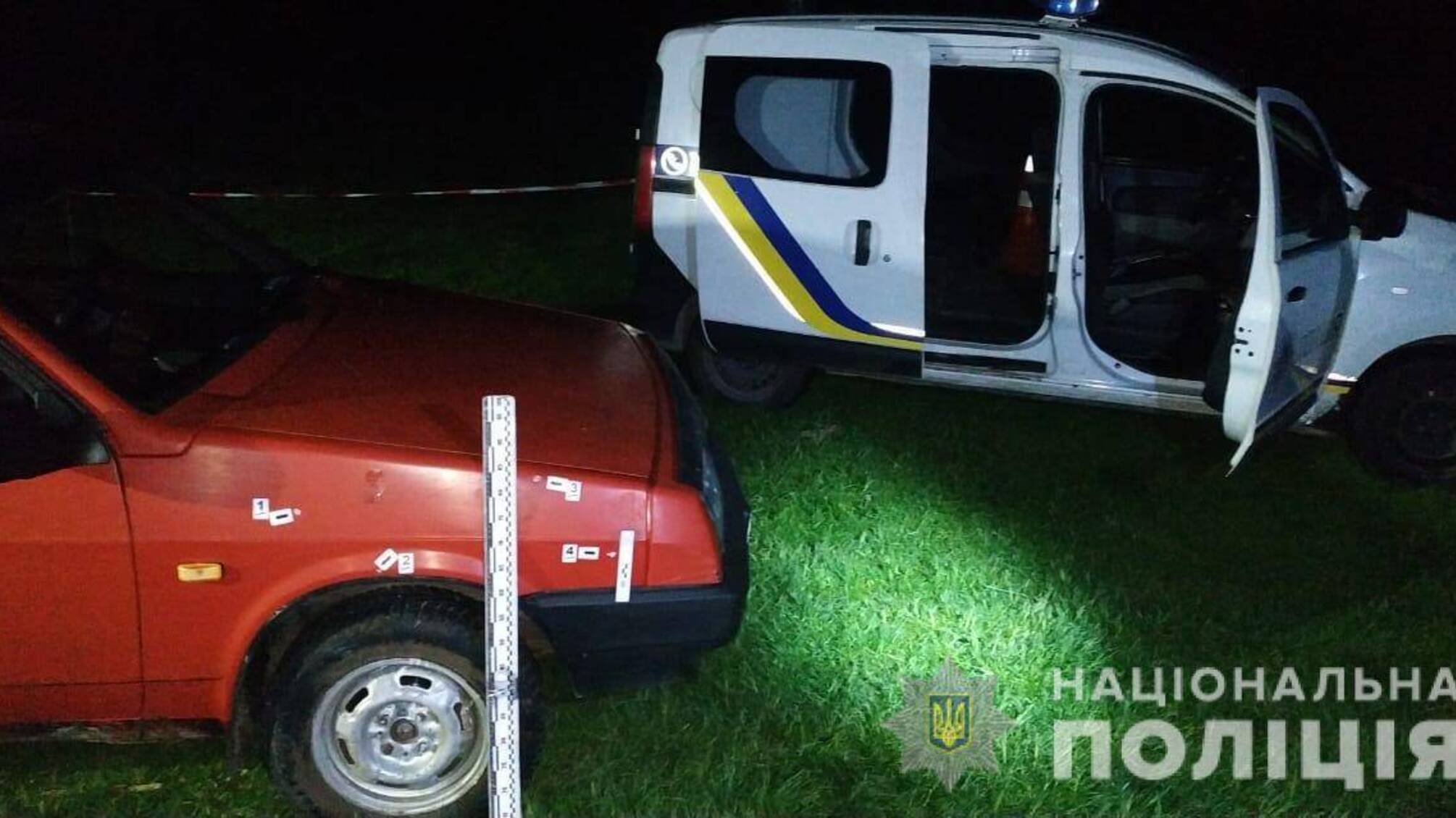 На Львівщині поліцейські затримали зловмисника, який поранив поліцейського та двох лісничих