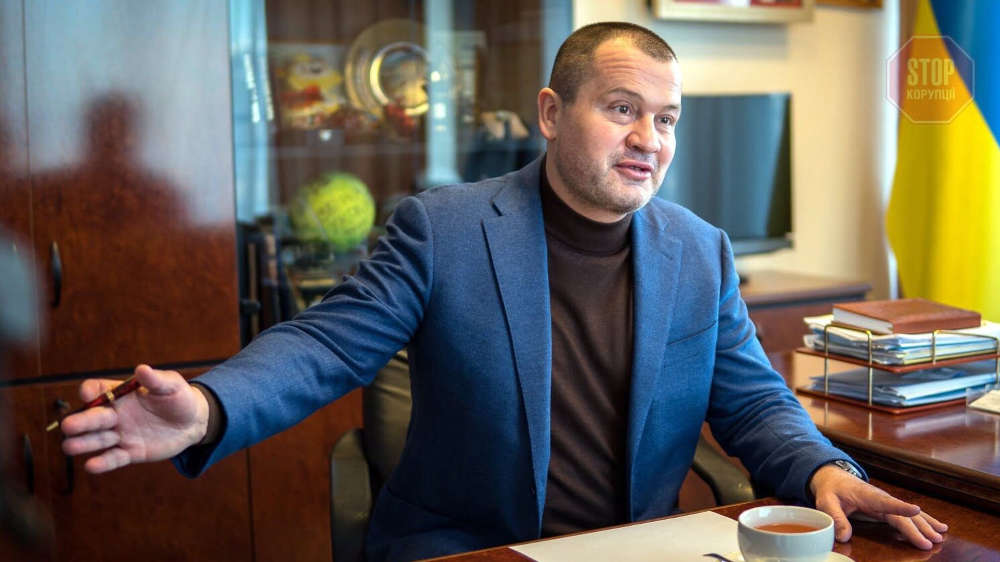 Правоохоронці прийшли з обшуками додому до найближчого соратника мера столиці Палатного