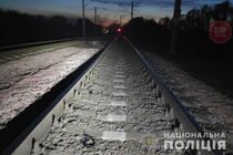 На Житомирщині потяг на смерть збив людину (фото)