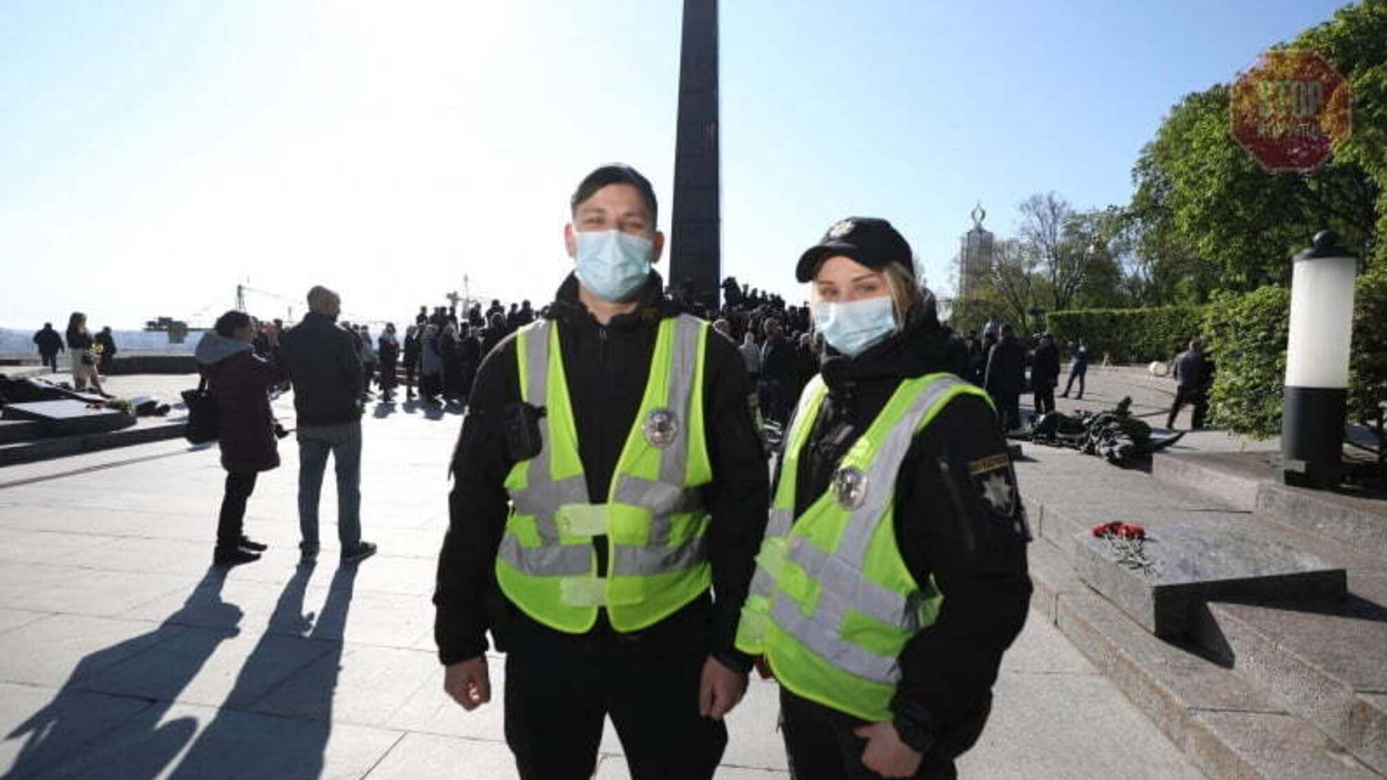 Запрещена коммунистическая символика и столкновения: как в Украине проходят акции к 9 мая