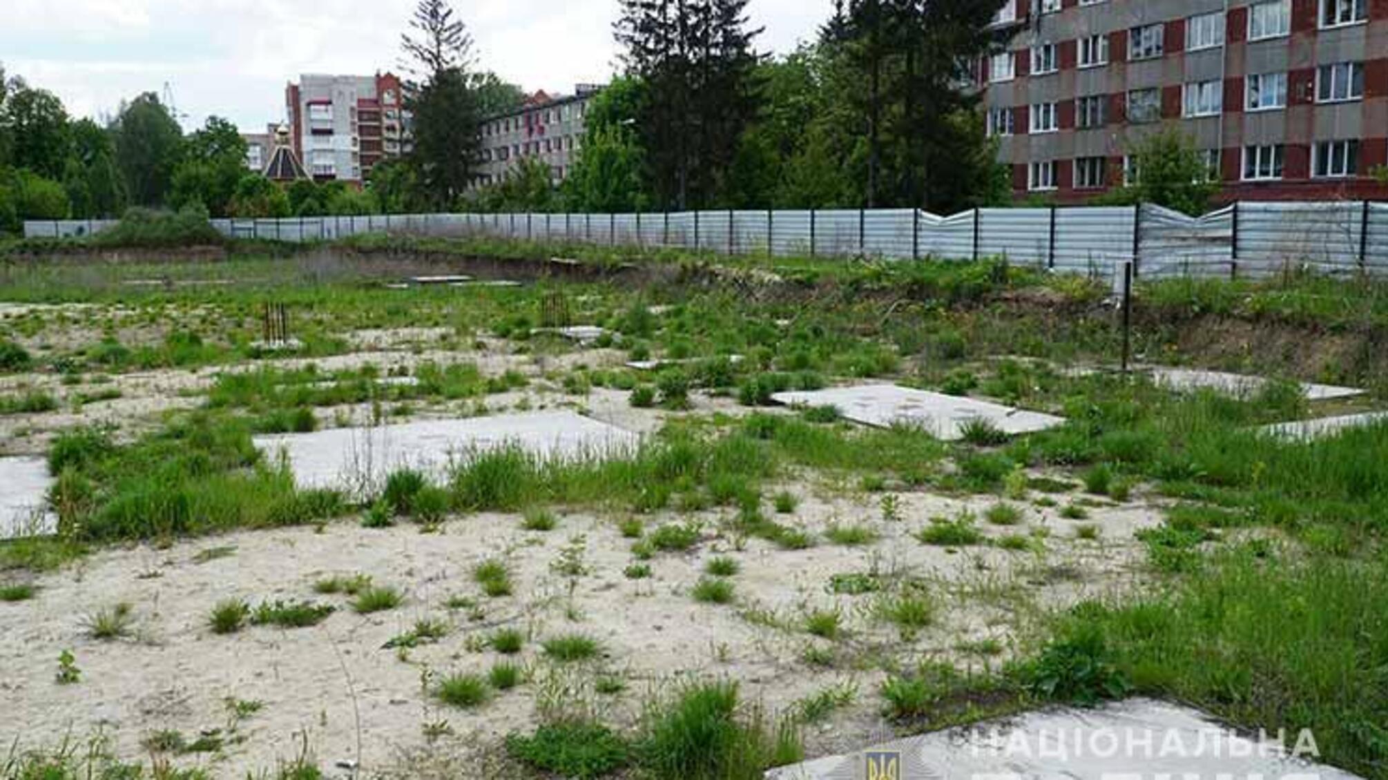 Поліцейські Тернопільщини викрили злочинну групу, причетну до крадіжок будматеріалів на понад 5 мільйонів гривень