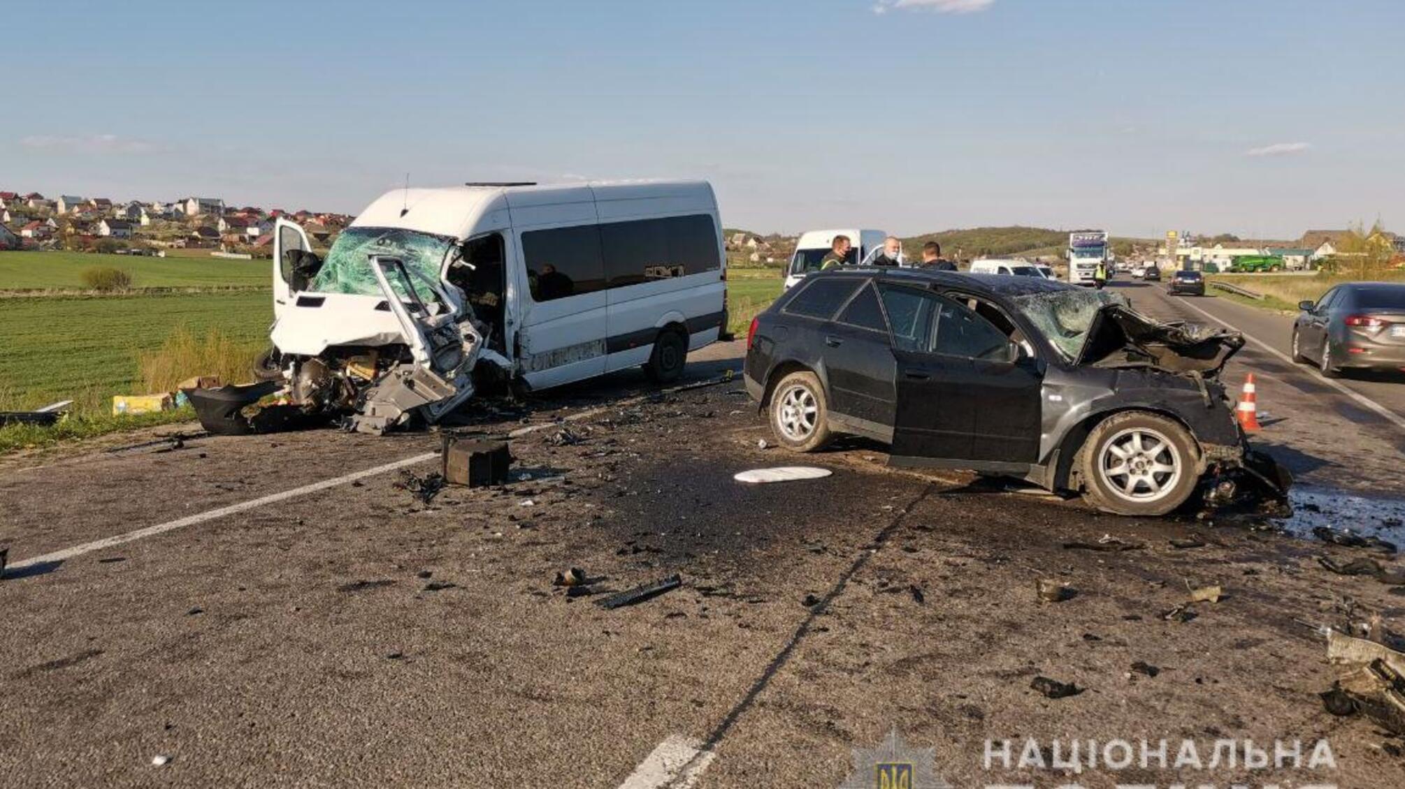 Поліція відкрила кримінальне провадження за фактом ДТП на Рівненщині, у якій загинула сім'я