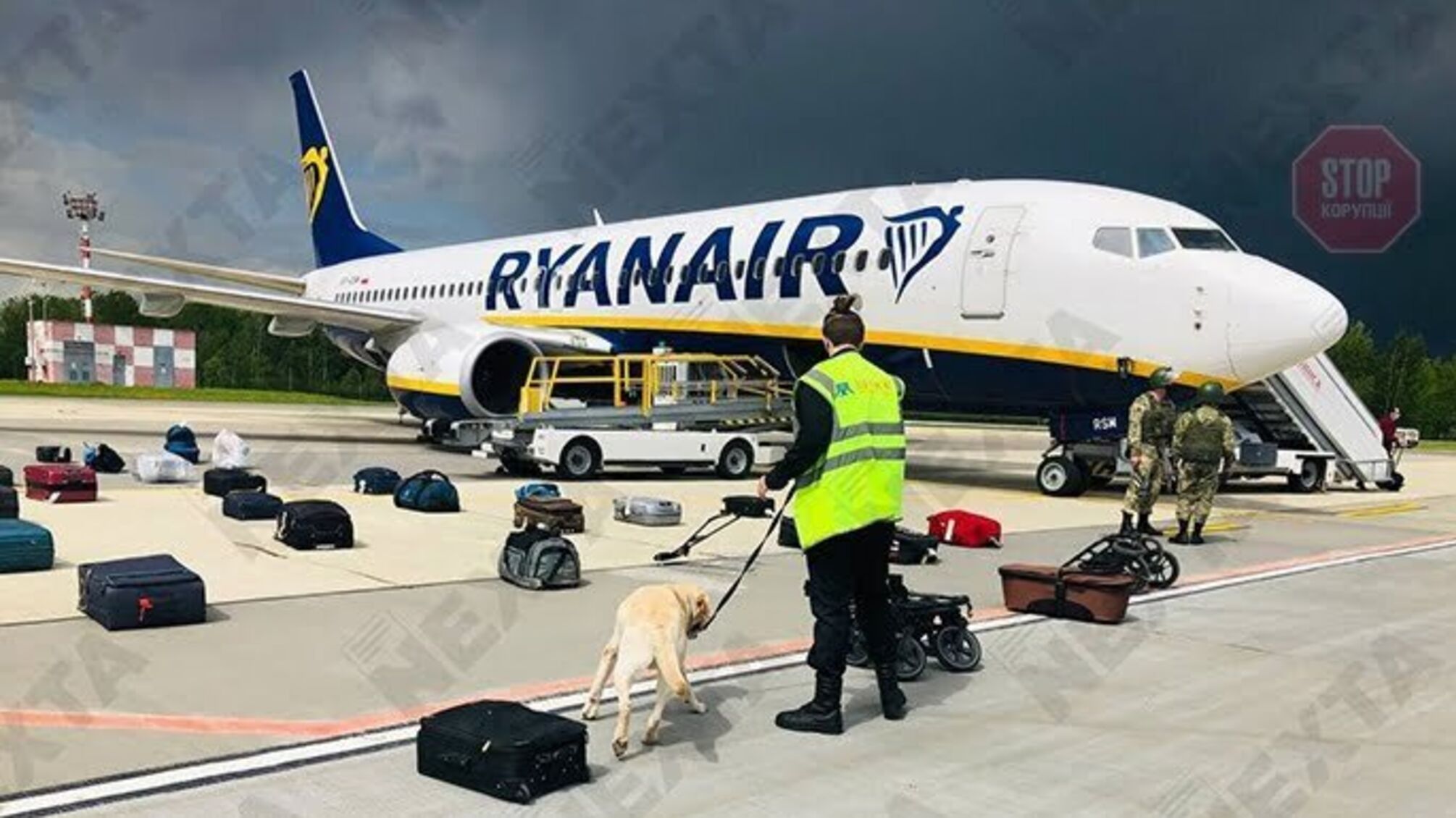 Столтенберг: Россия причастна к захвату самолета Ryanair