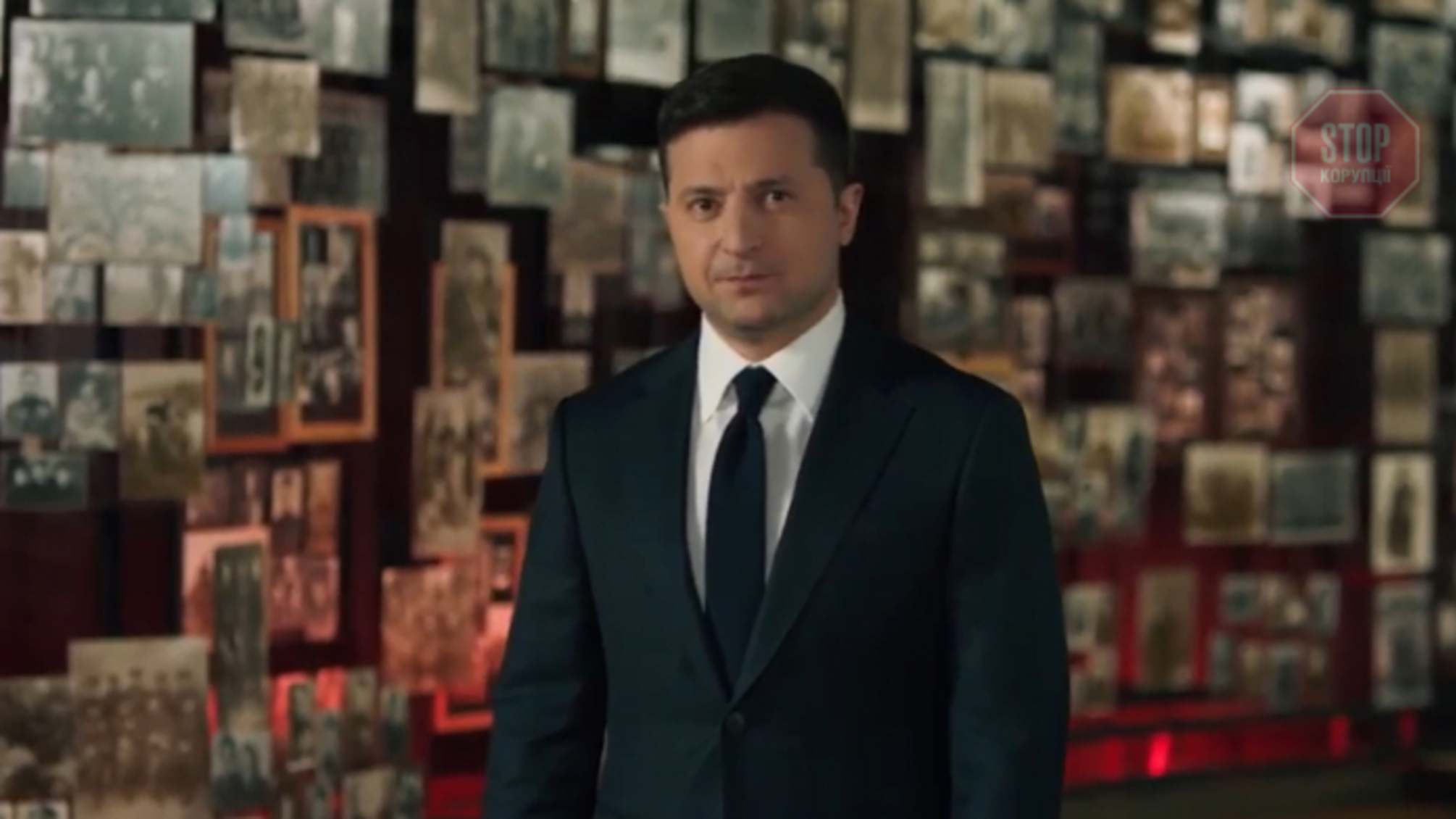 Президент привітав українців з Днем перемоги над нацизмом (відео)