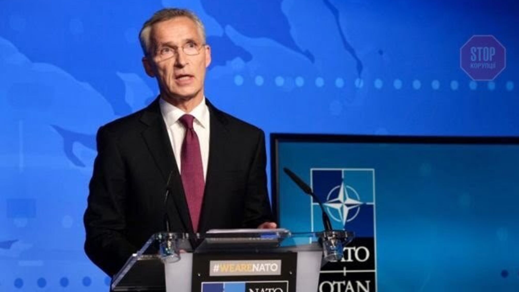 Генсек НАТО: Росія досі тримає біля кордонів України десятки тисяч військових