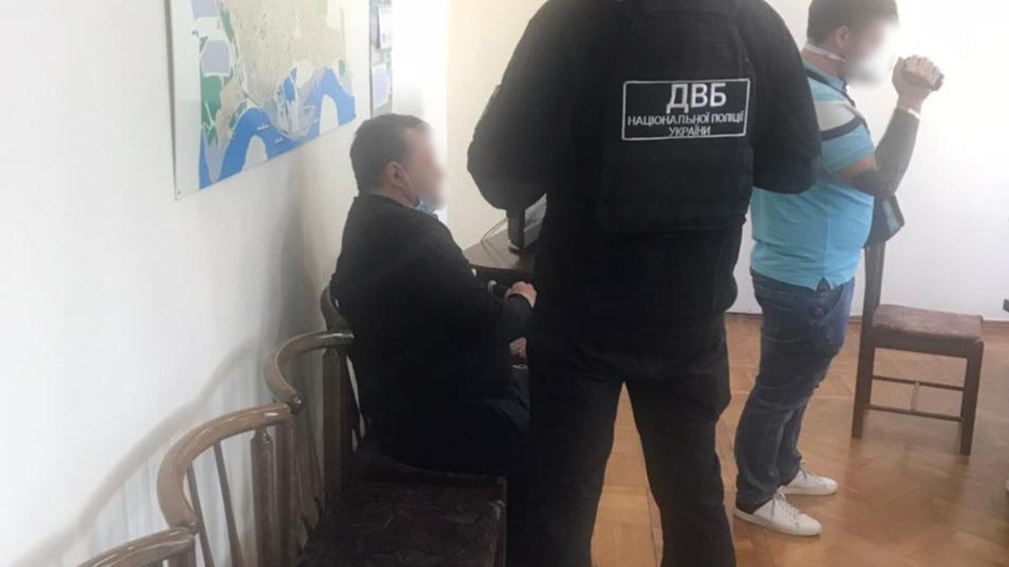 В Ізмаїлі поліція затримала чоловіка за спробу «відкупитися» від кримінальної відповідальності