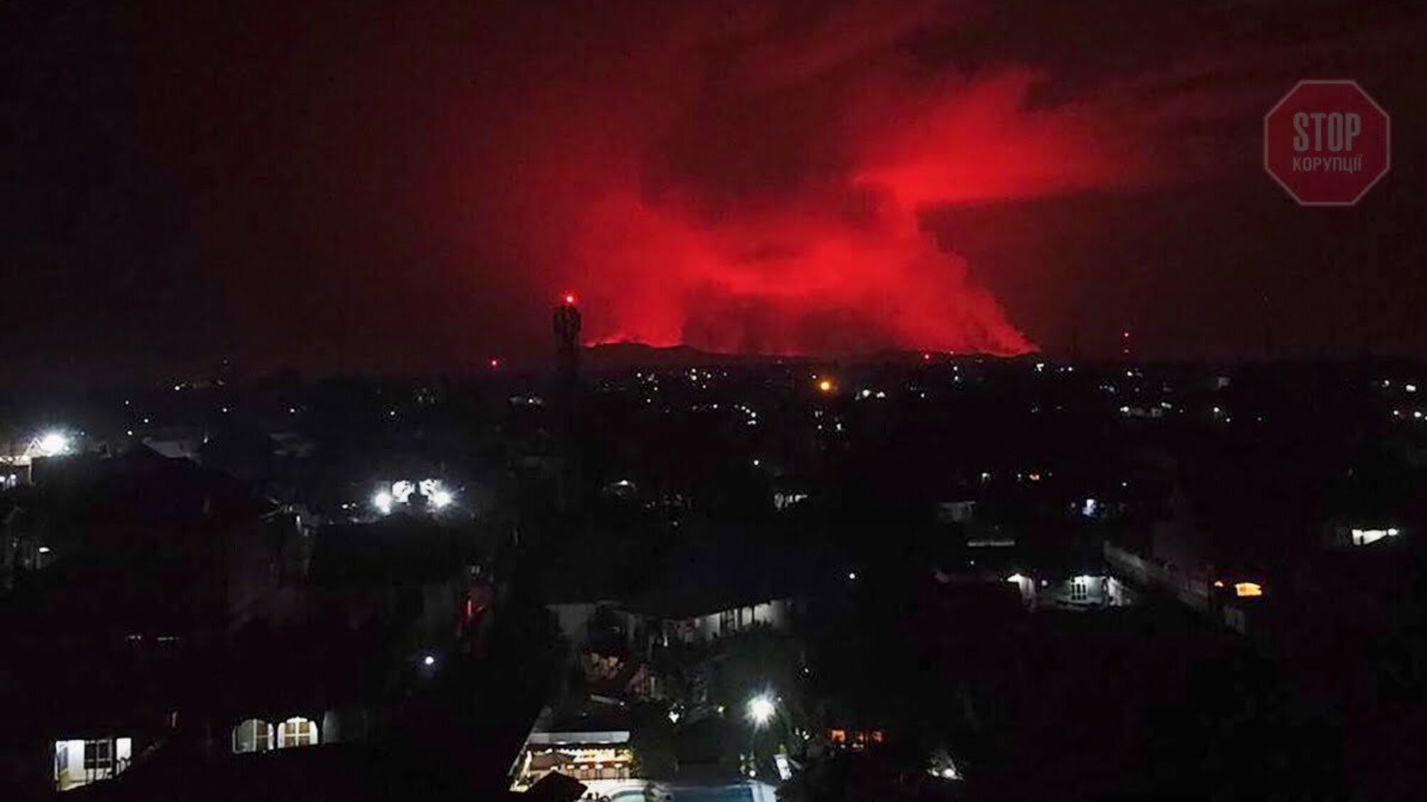 В Африке проснулся вулкан Ньирангого