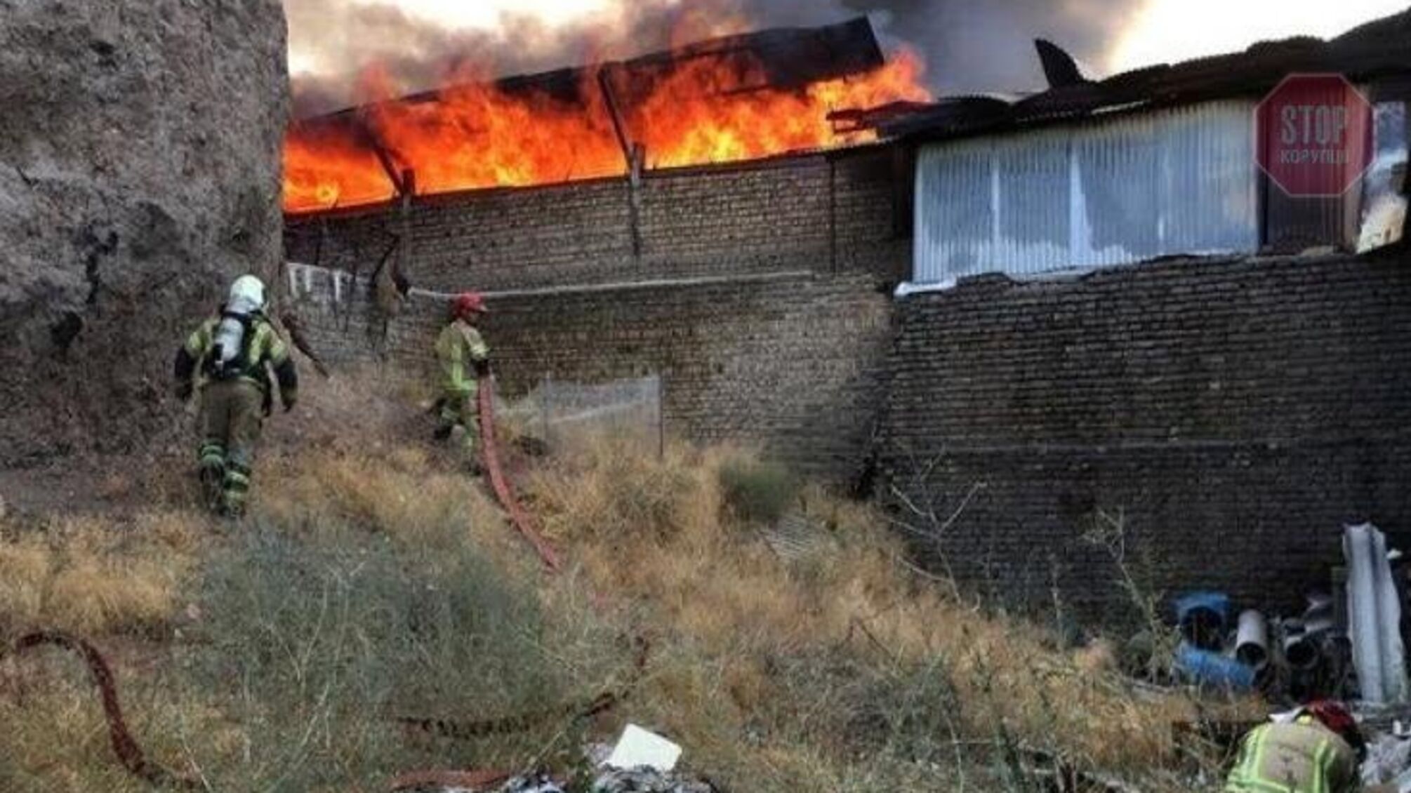 В Ірані стався вибух на хімічному заводі, є постраждалі