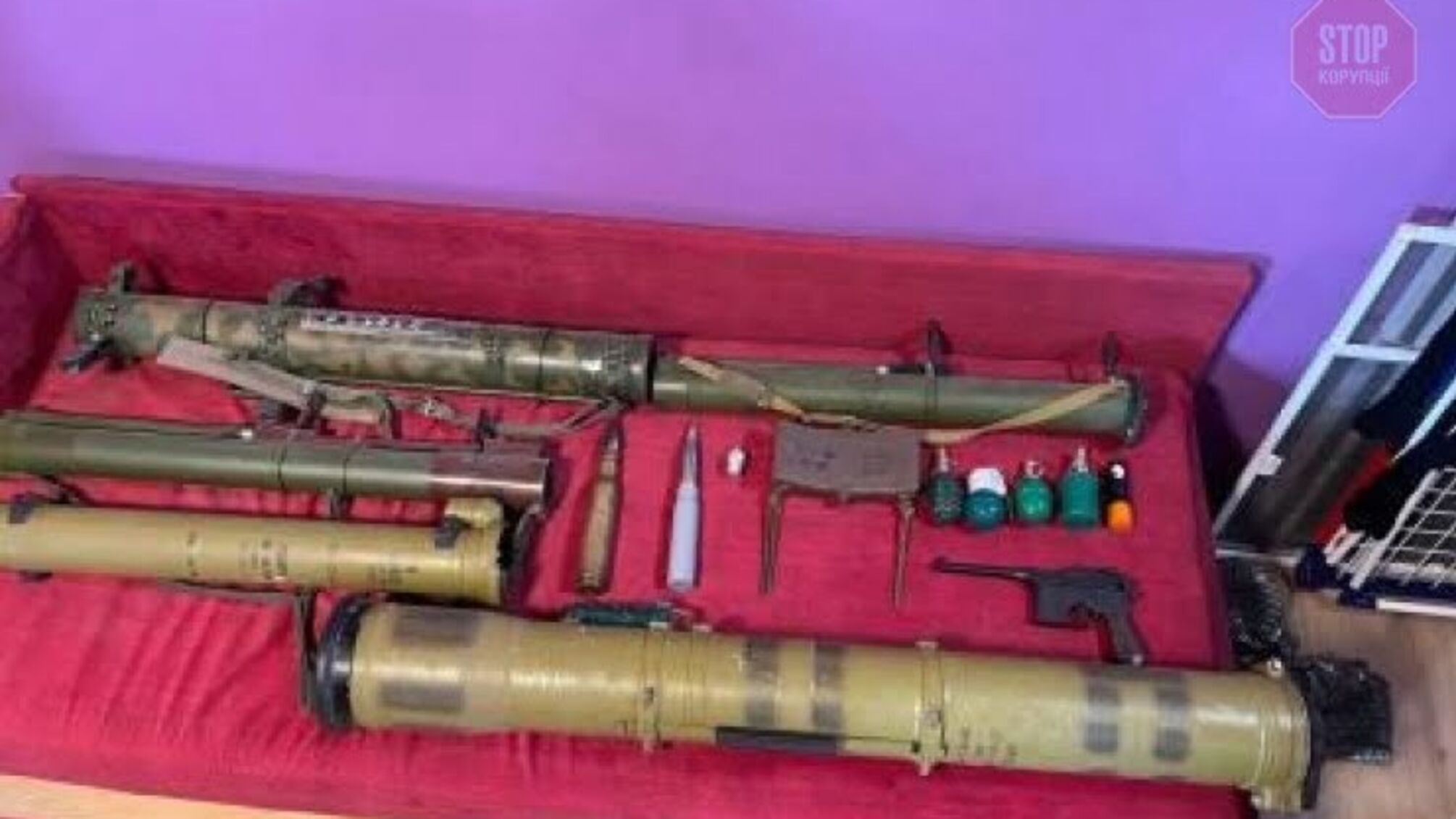 Новости Днепра: в городе разоблачили группировку, которая сбывала оружие с территории проведения ООС