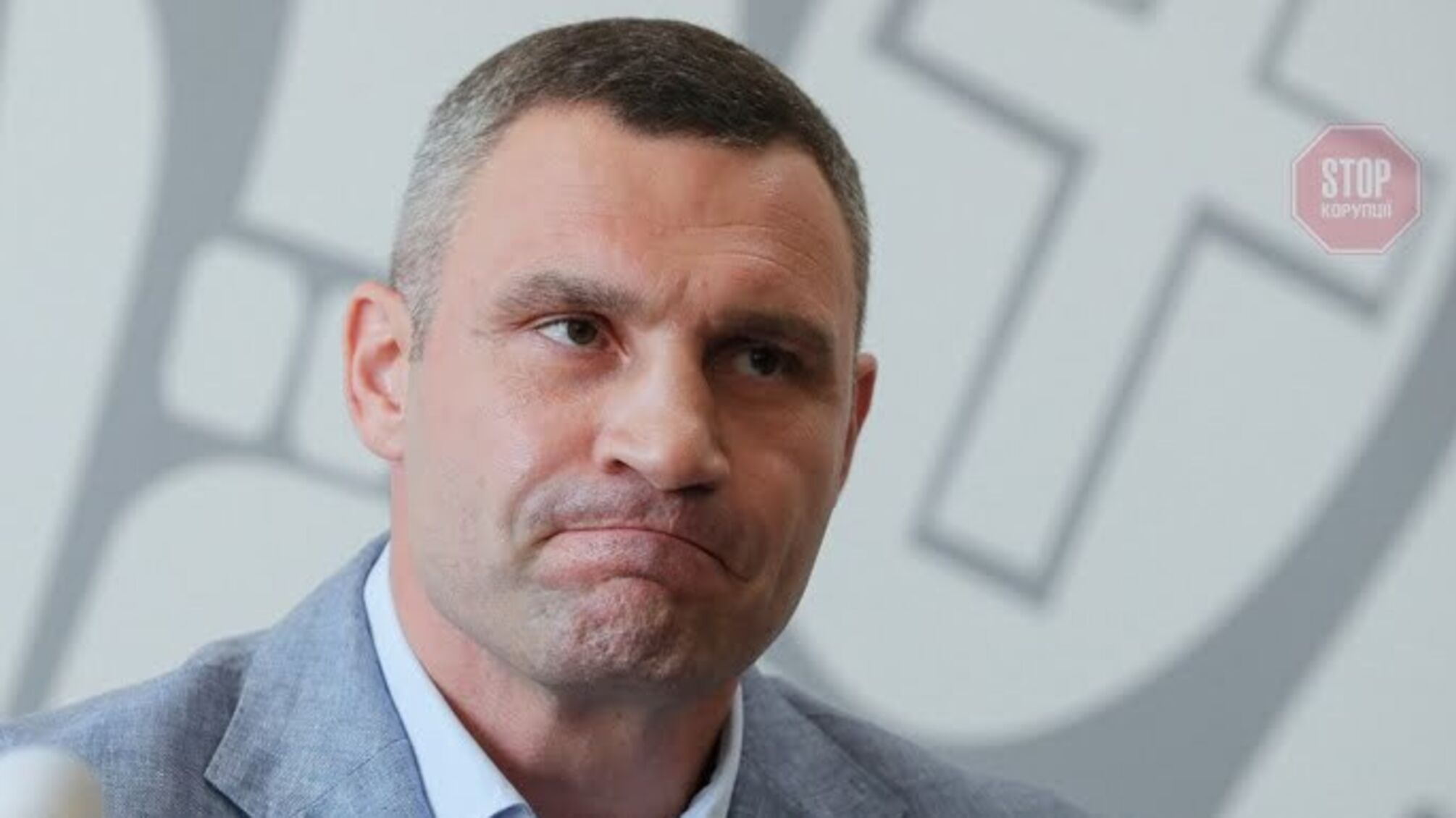 Кличку і Ко може «світити» 6 років тюрми: команду мера запідозрили у «схематозах»