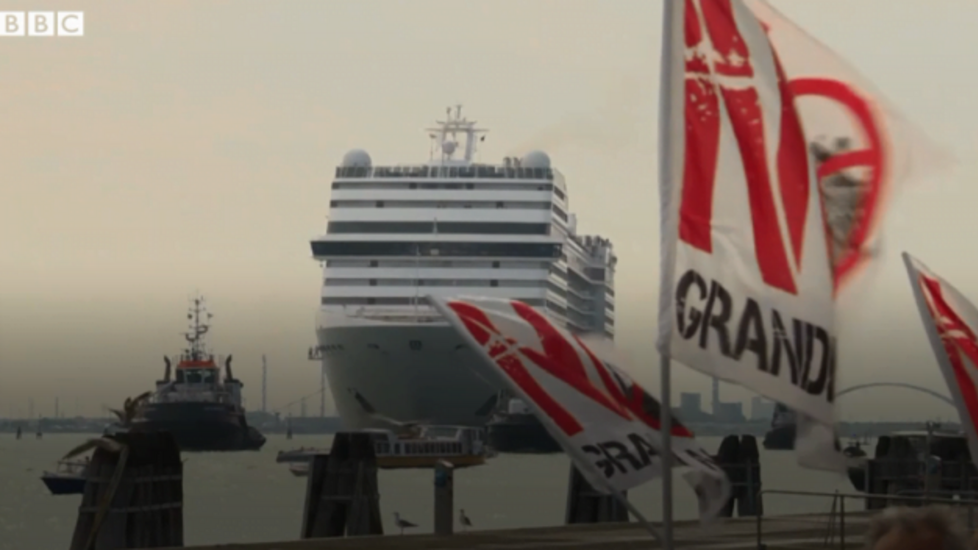 Жителі Венеції вийшли на акцію проти повернення круїзних лайнерів