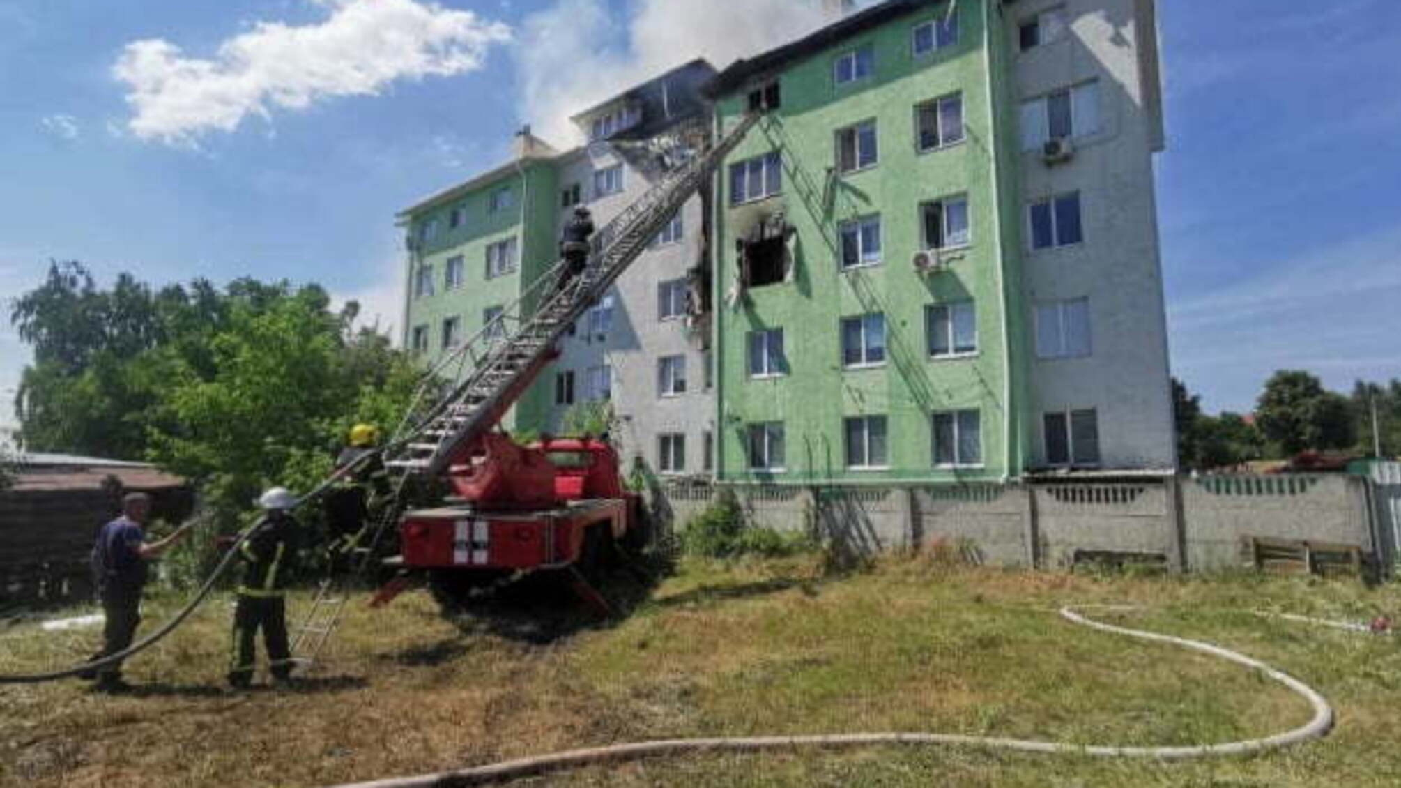Пожежа в Білогородці: поліція перевіряє кілька версій вибуху