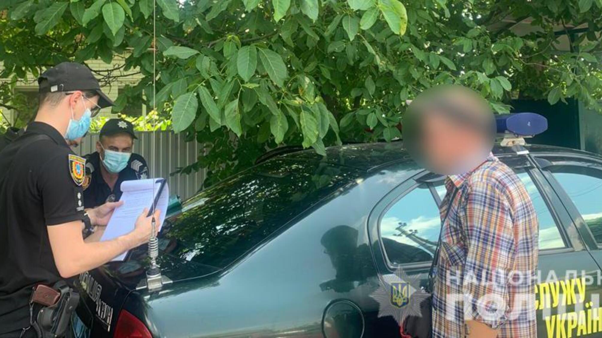 Поліцейські притягують жителя Ізмаїльського району до відповідальності за порушення правил дорожнього руху та пропозицію неправомірної вигоди працівникам правоохоронних органів