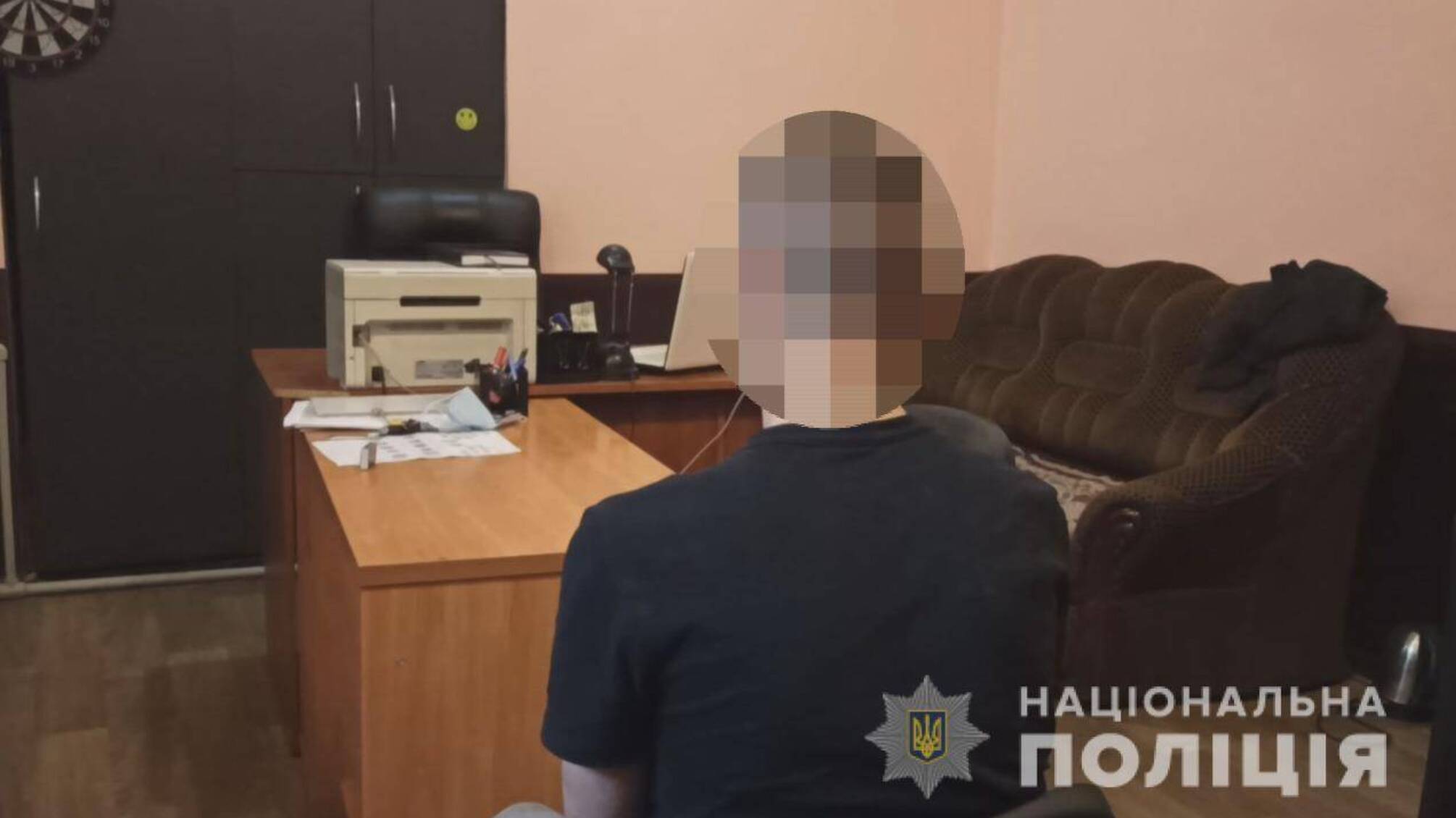 В Одесі поліцейські затримали 17-річного молодика з Херсонщини за підозрою у пограбуванні жінки