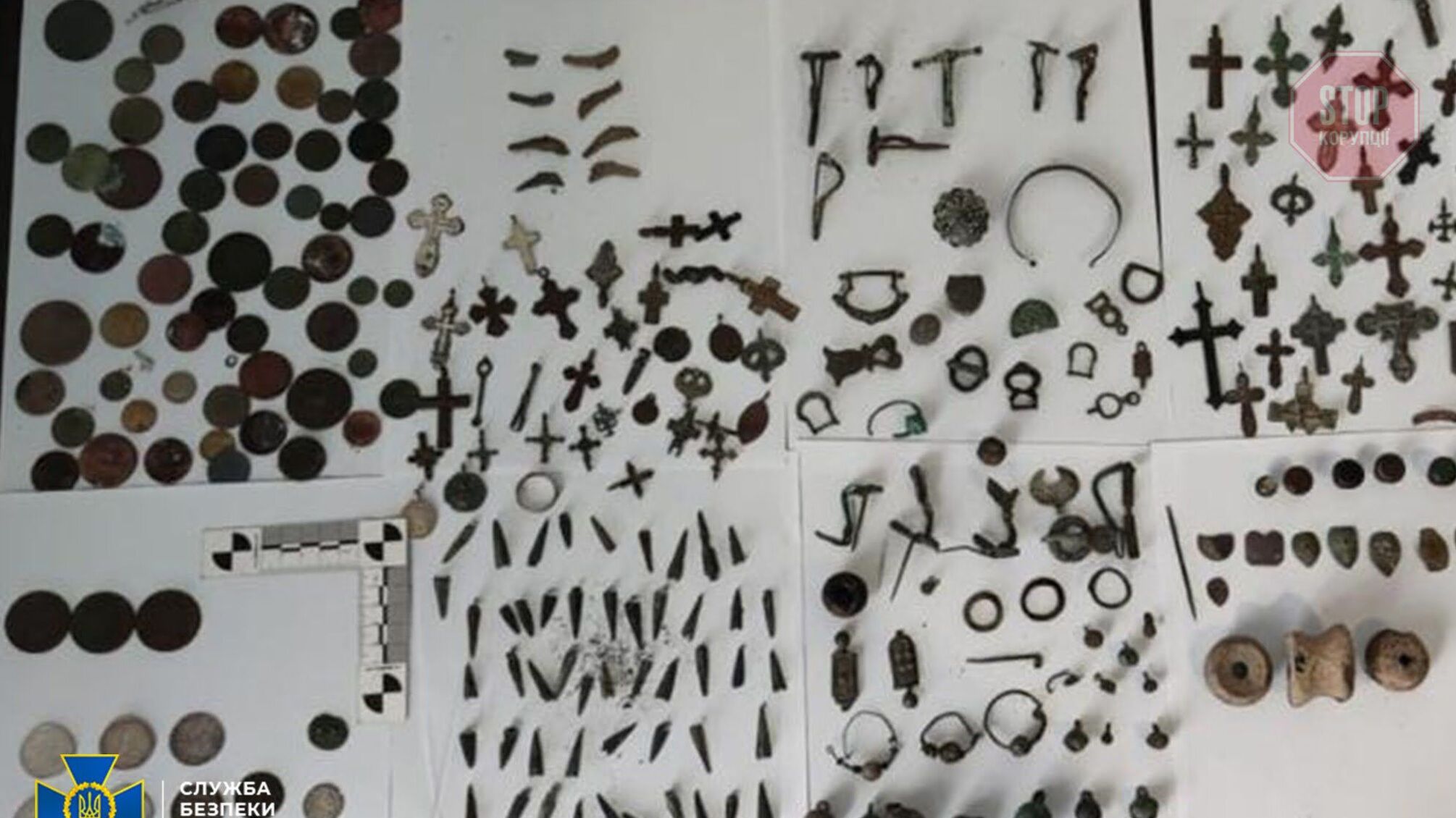 Контрабандисти намагались вивезти з України артефакти часів Київської Русі