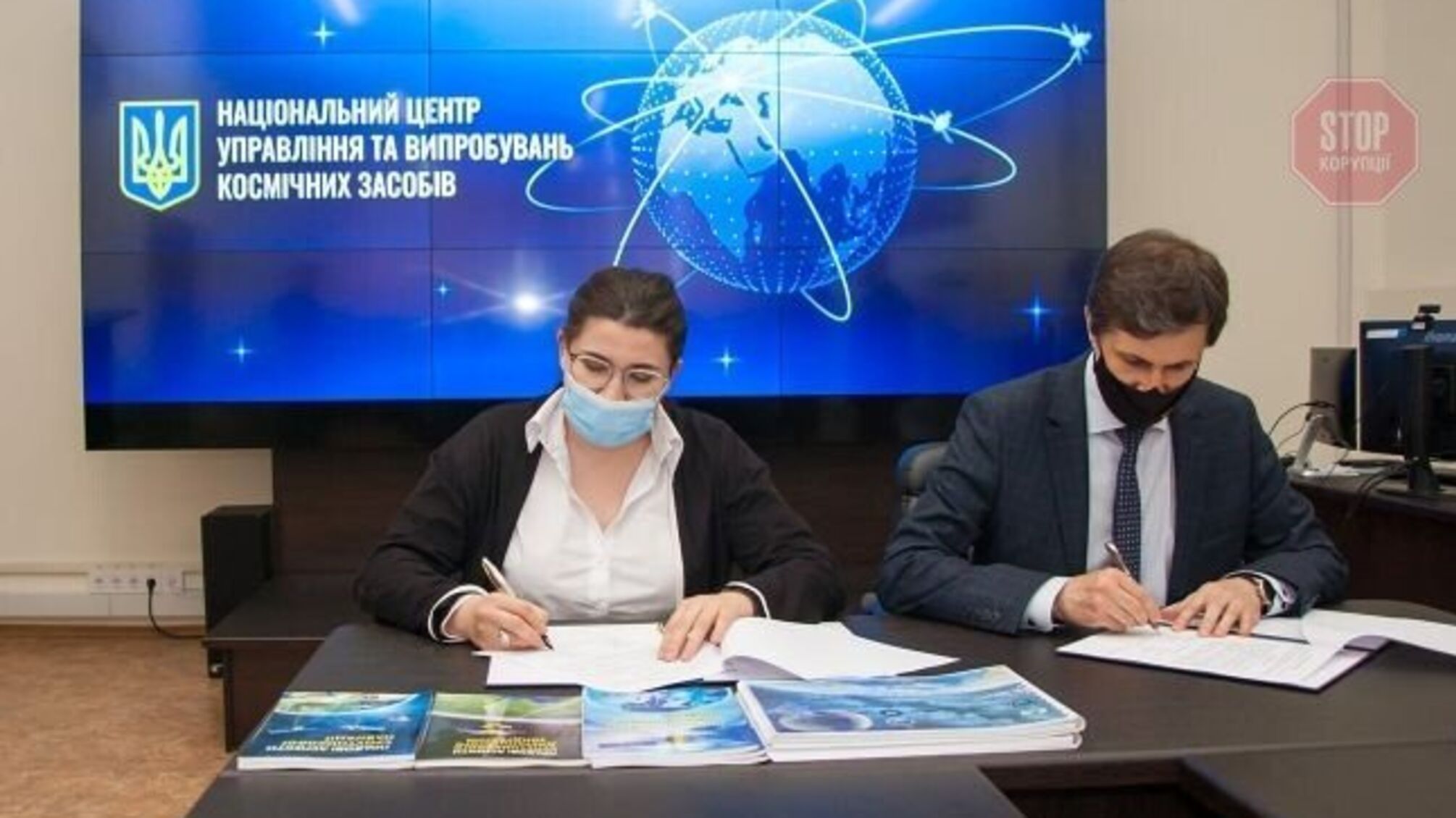 Нардепи хочуть дати Держкосмосу спецстатус