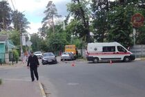 На Київщині сталося ДТП з маршруткою, є постраждалі