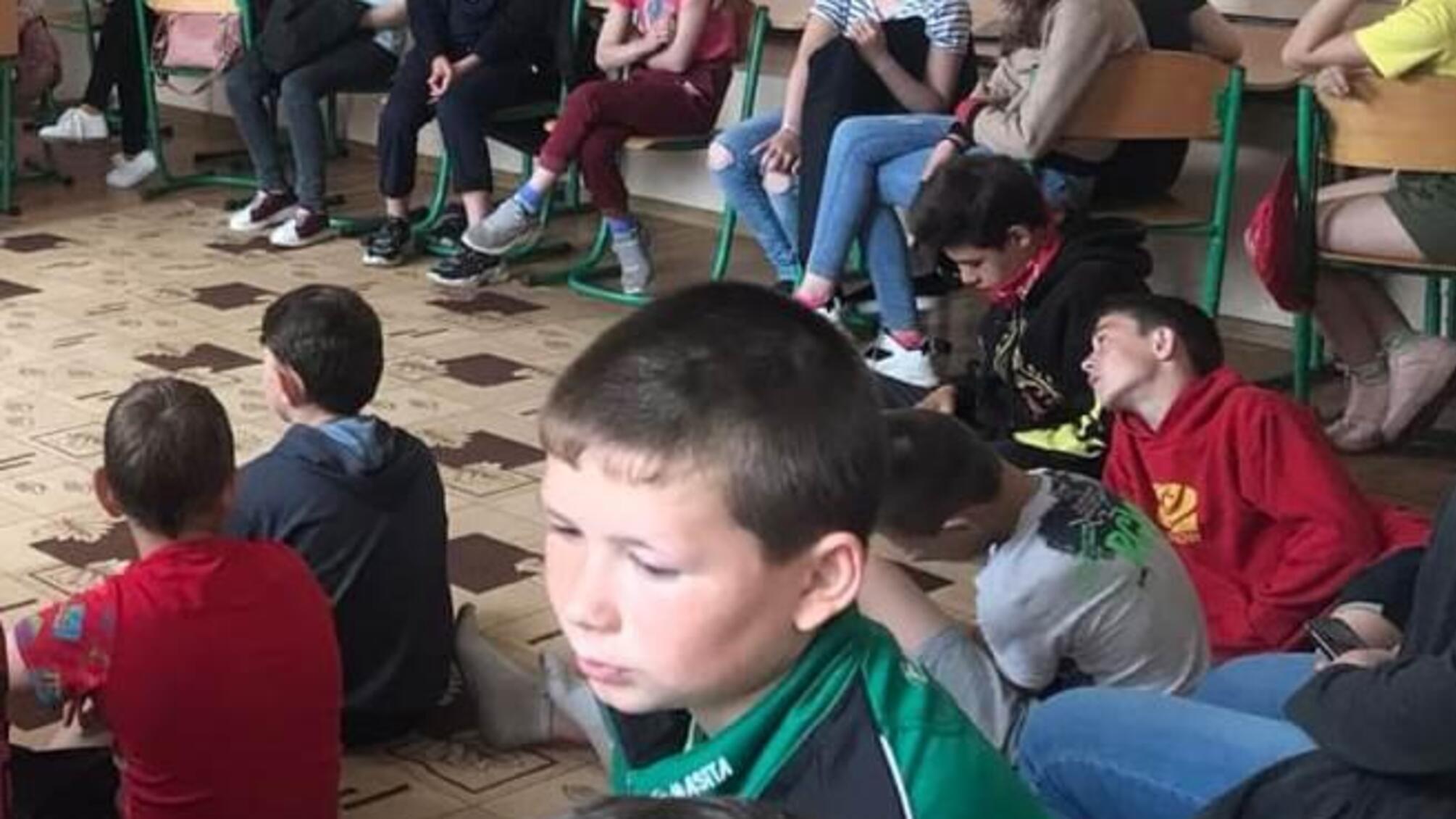 Поліцейські проводять профілактичні заходи з підлітками Подільського району