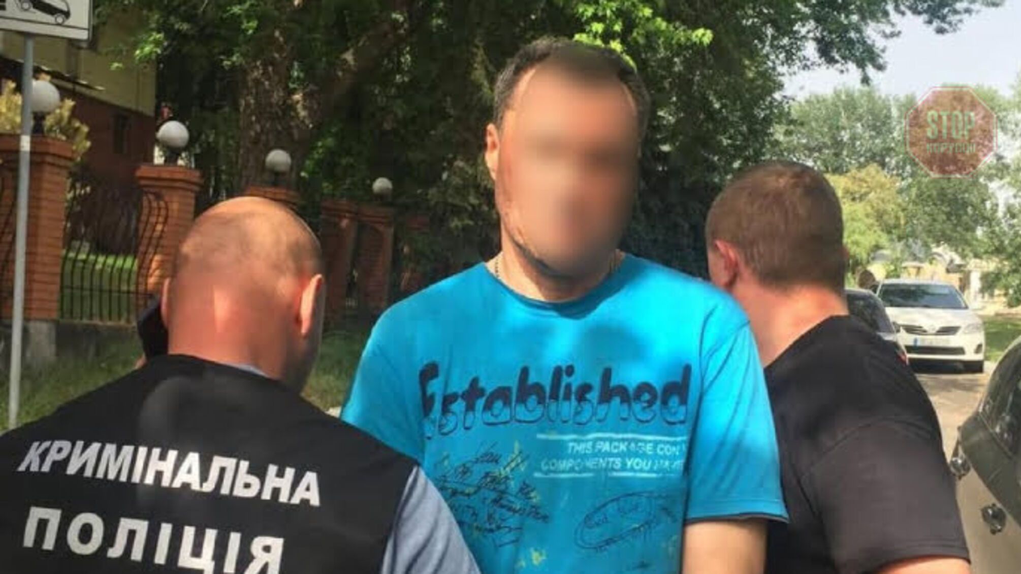 Суд арестовал подозреваемого в убийстве и поджоге дома в Белогородке