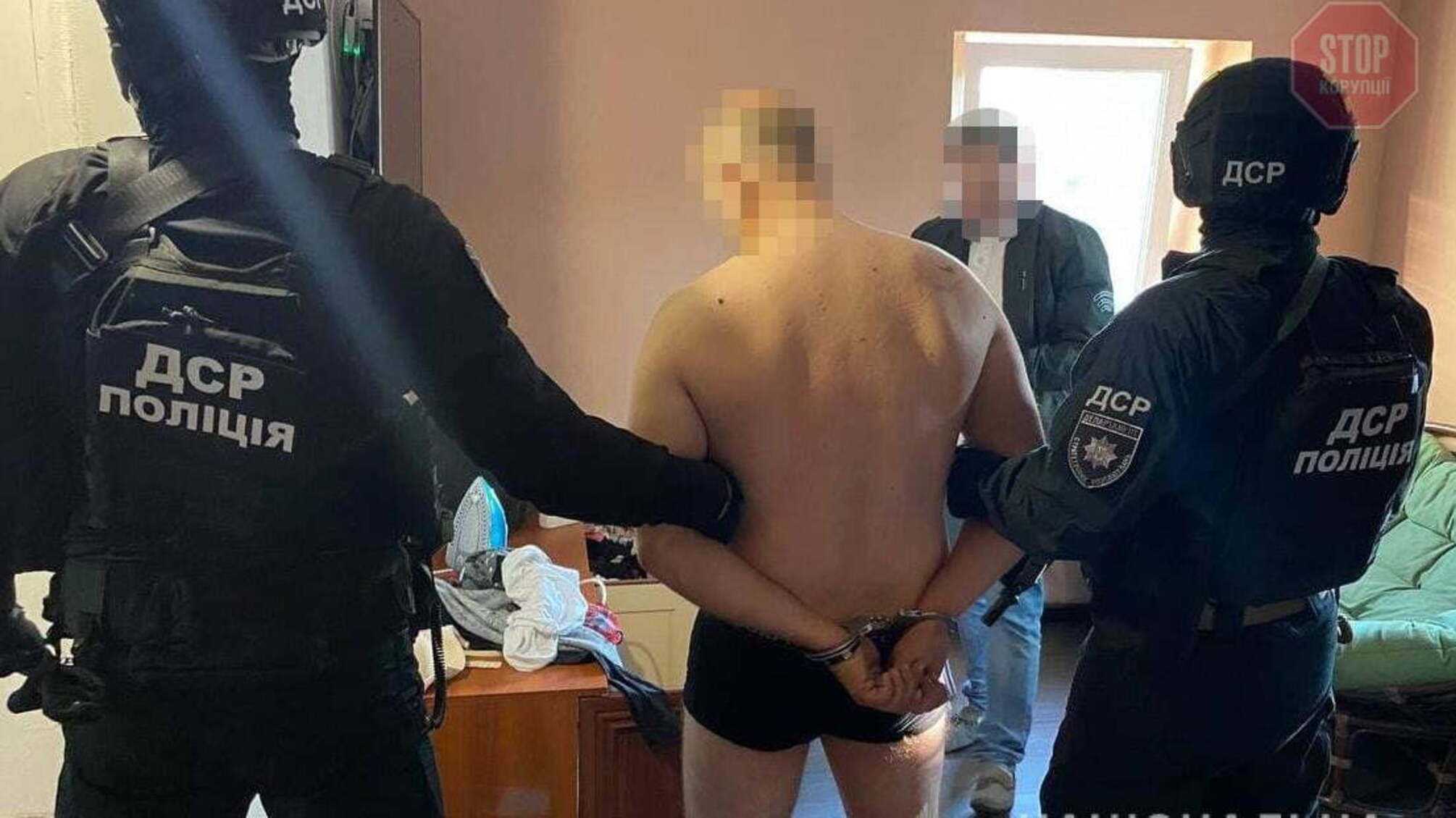 У столиці громадянка Великої Британії з двома спільниками викрали латвійця