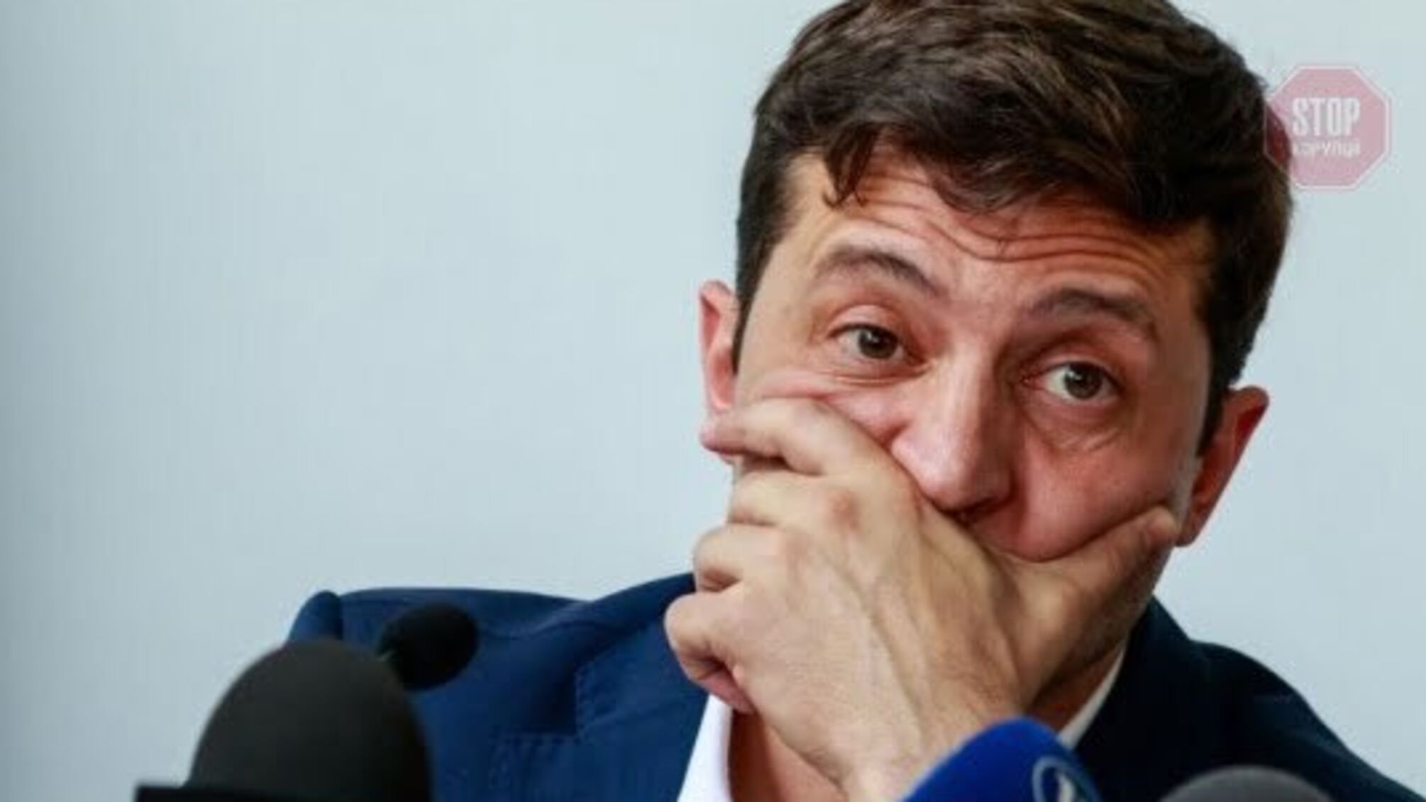 Більшість українців вважає владу Зеленського непрофесійною