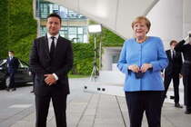 Меркель обіцяє, що Nord Stream 2 не замінить український транзит