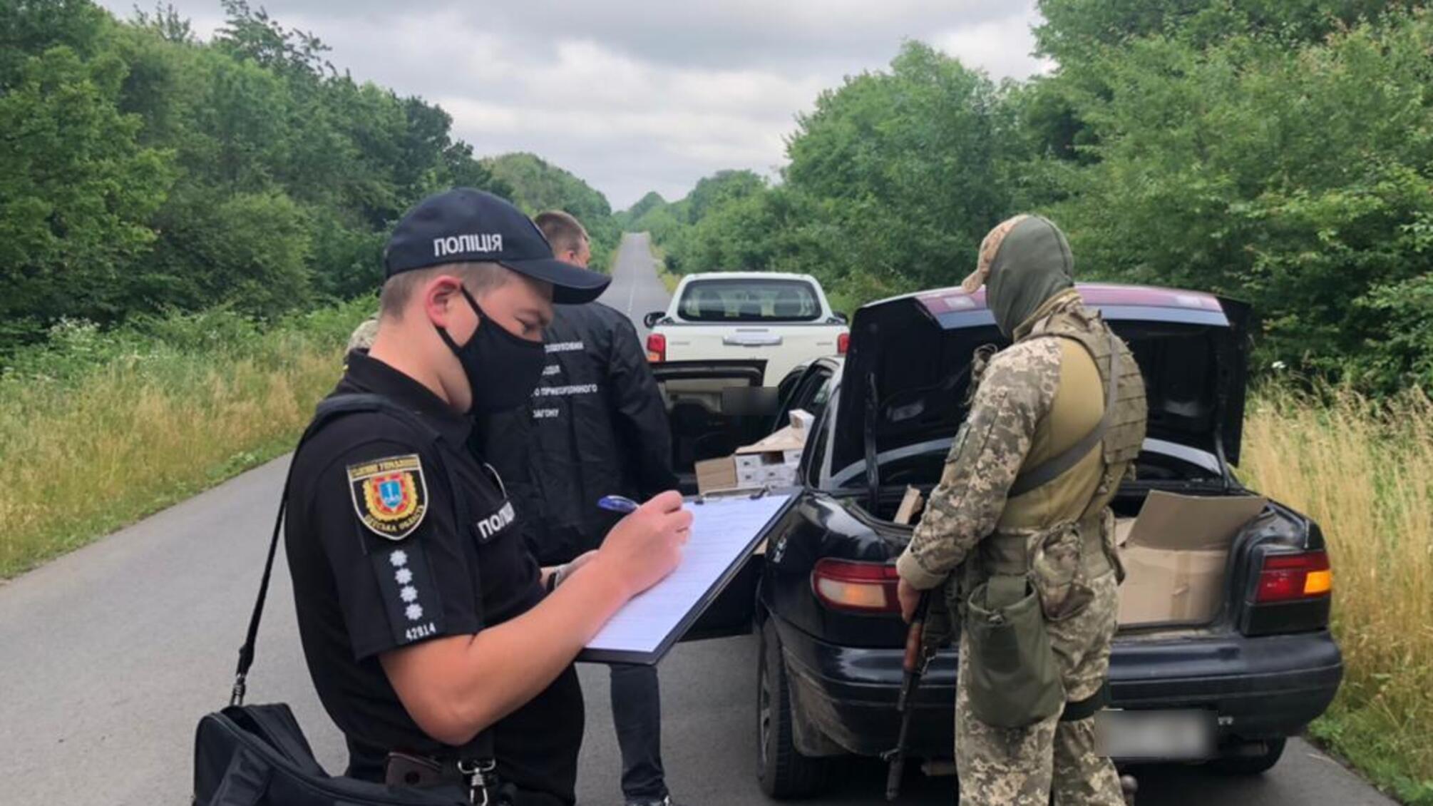 Поліцейські встановлюють походження цигарок, які перевозив 39-річний житель Балти