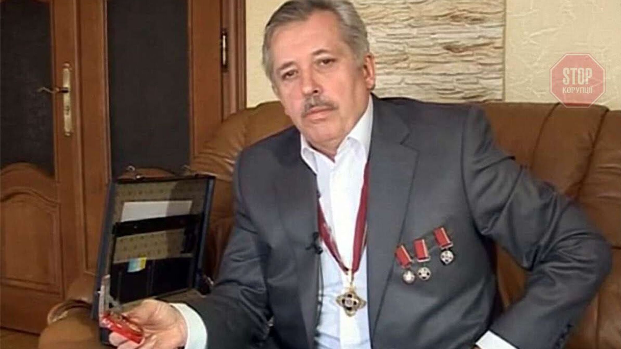 Вимагав хабар: колишнього голову Львівської облради засудили до 8 років в'язниці