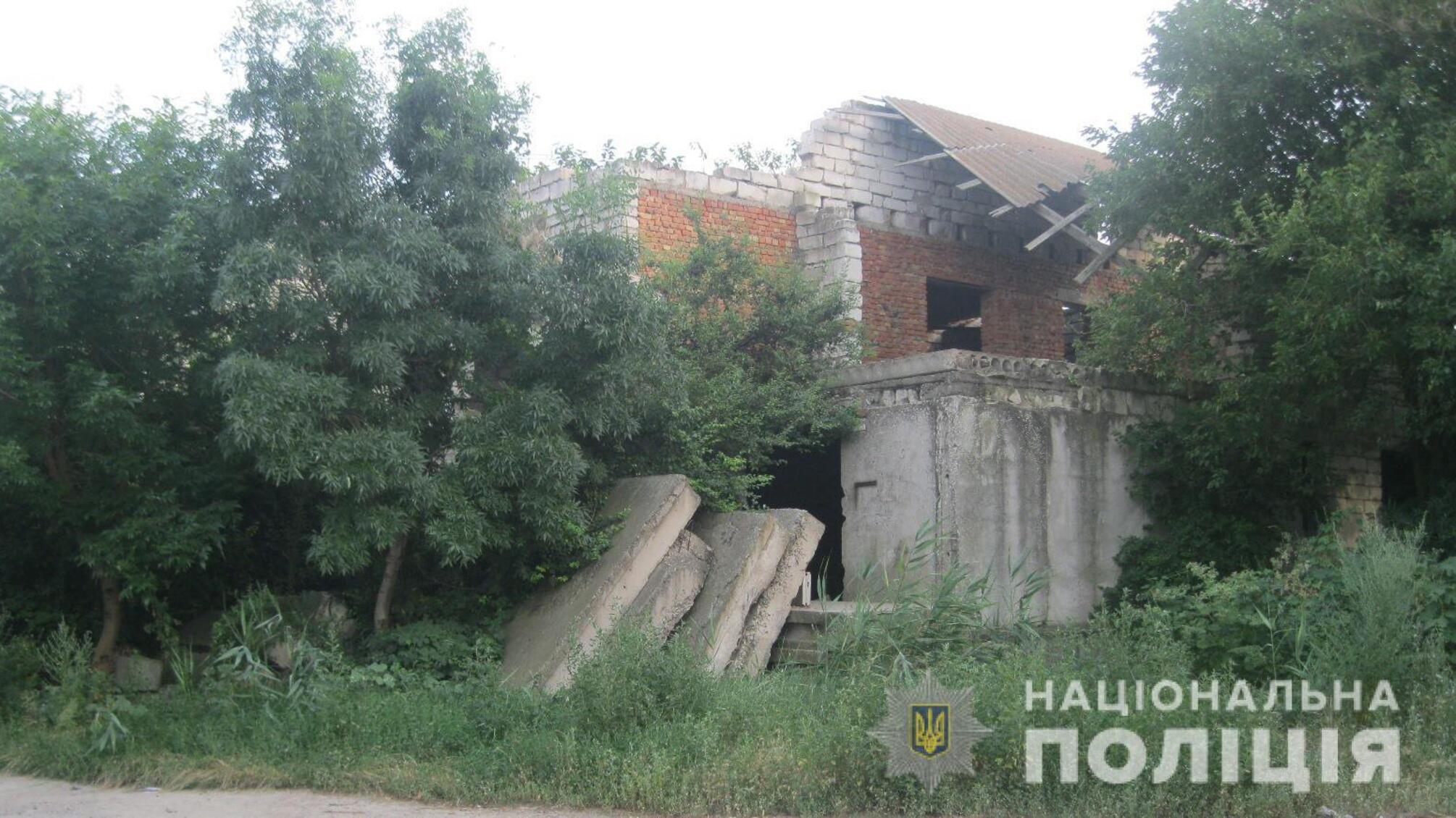 Поліцейські затримали 18-річного жителя Білгорода-Дністровського за підозрою у вбивстві знайомого