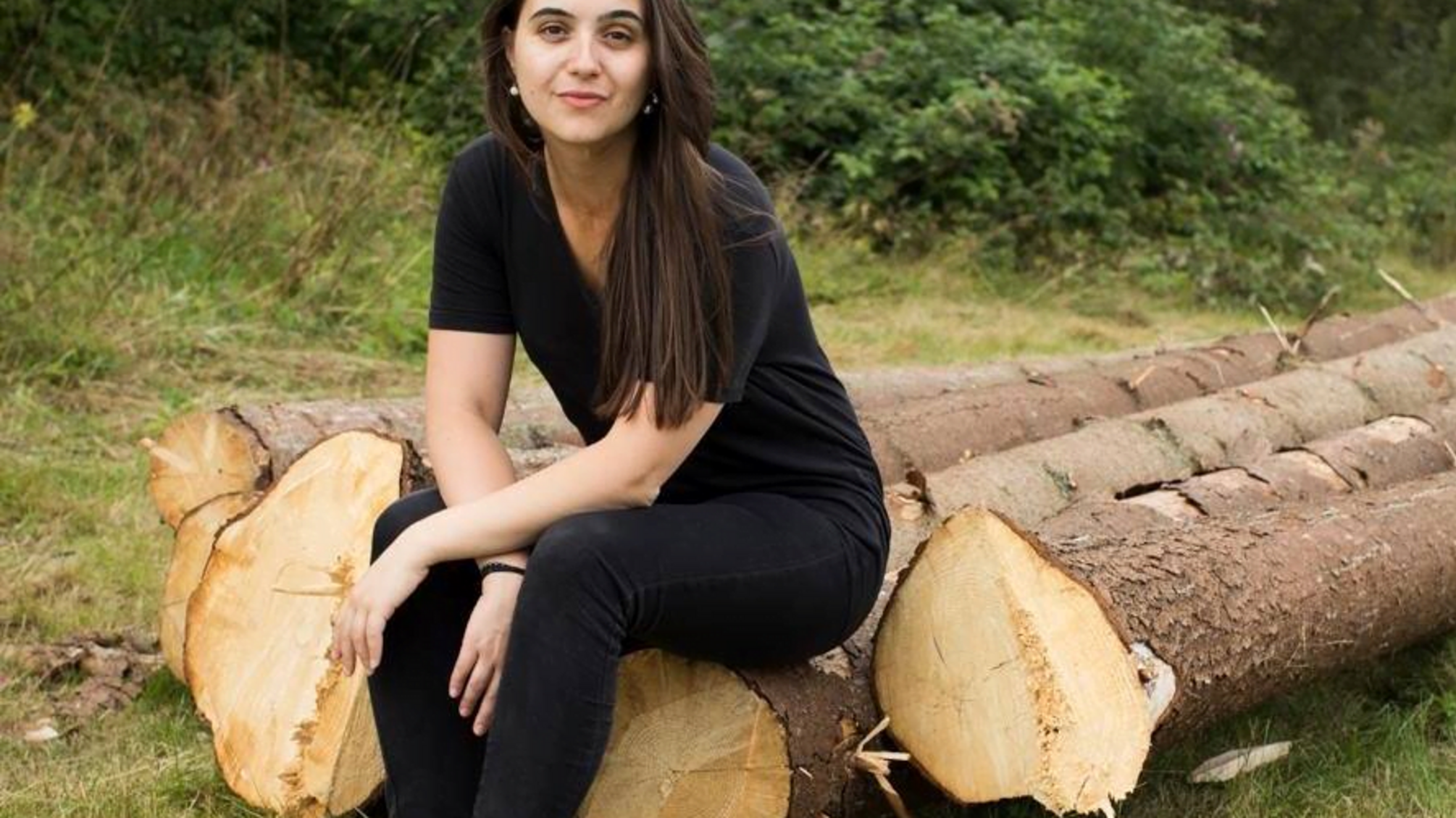 Мендель опубликовала отрывок собственной книги