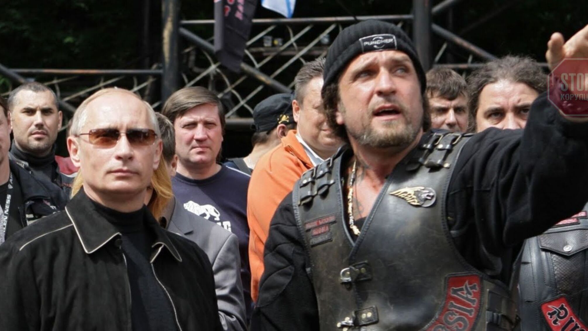 Байкери Путіна ''Нічні вовки'' зібралися в окупований Донецьк розважати бойовиків