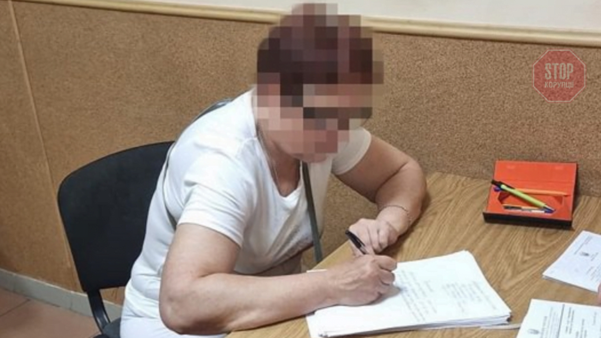 Скрывалась в РФ: силовики задержали организатора 'референдума' на Луганщине