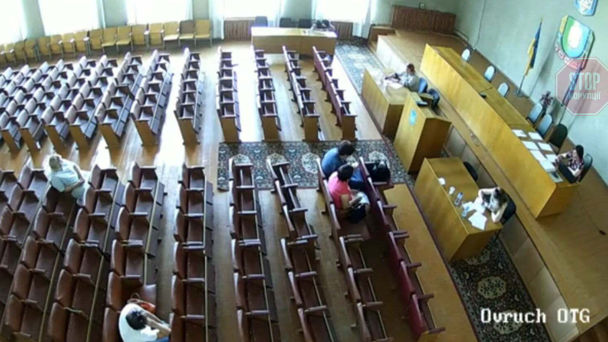 Посада для своїх: в Овруцькій ОТГ підтасували конкурс на директора школи