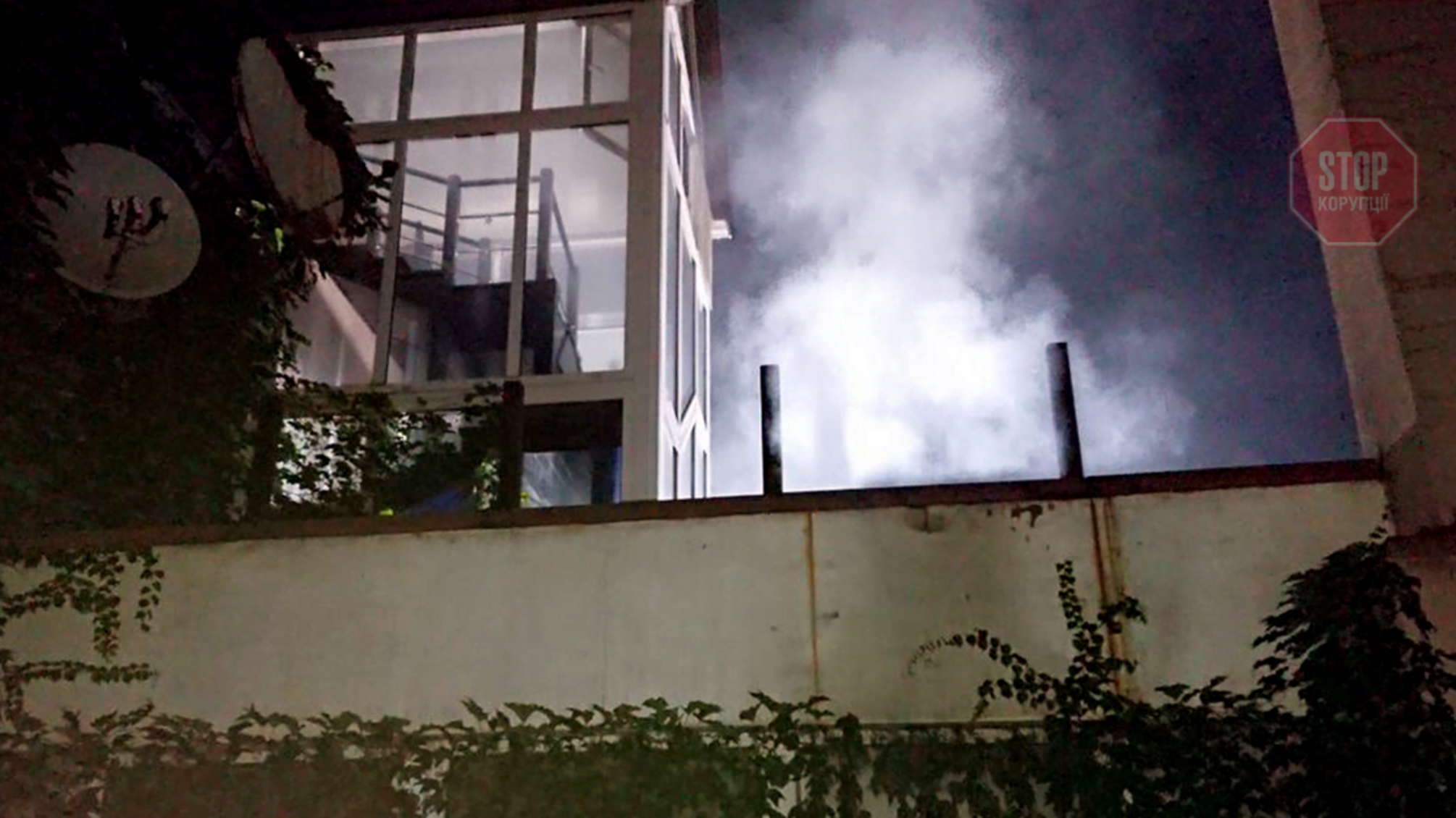 На Днепропетровщине горел дом престарелых (видео)