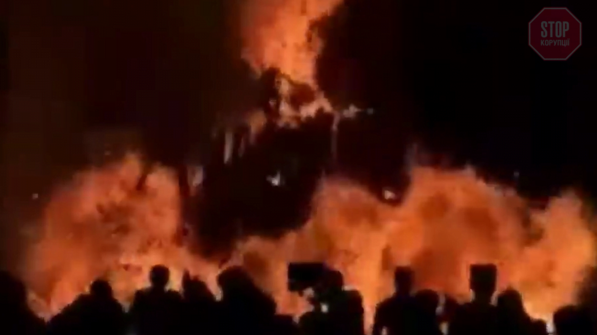 На Житомирщині стався вибух на святкуванні, є постраждалі (відео 18+)