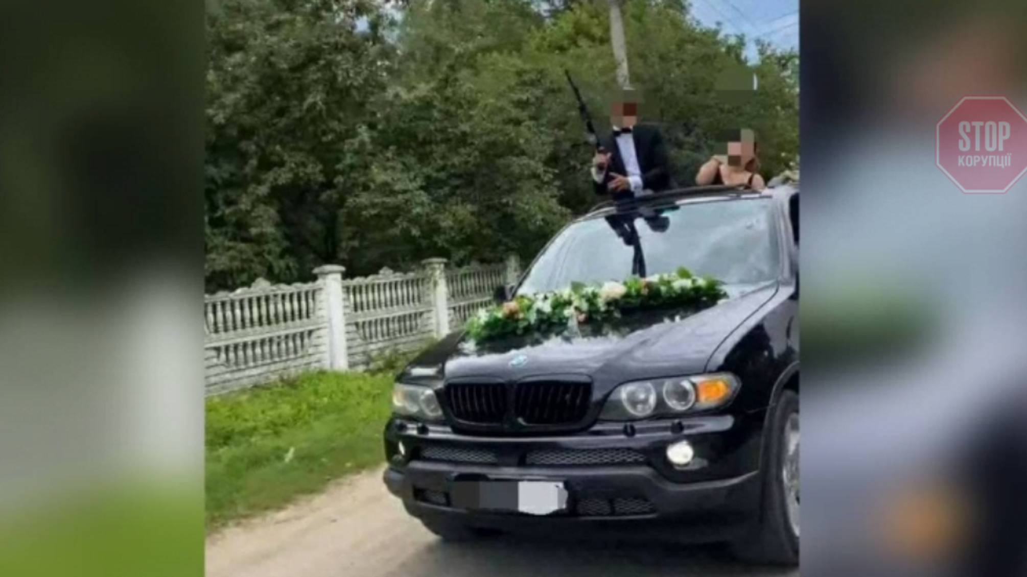 На Буковине жених устроил стрельбу на собственной свадьбе (видео)