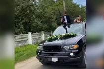 На Буковині наречений влаштував стрілянину на власному весіллі (відео)