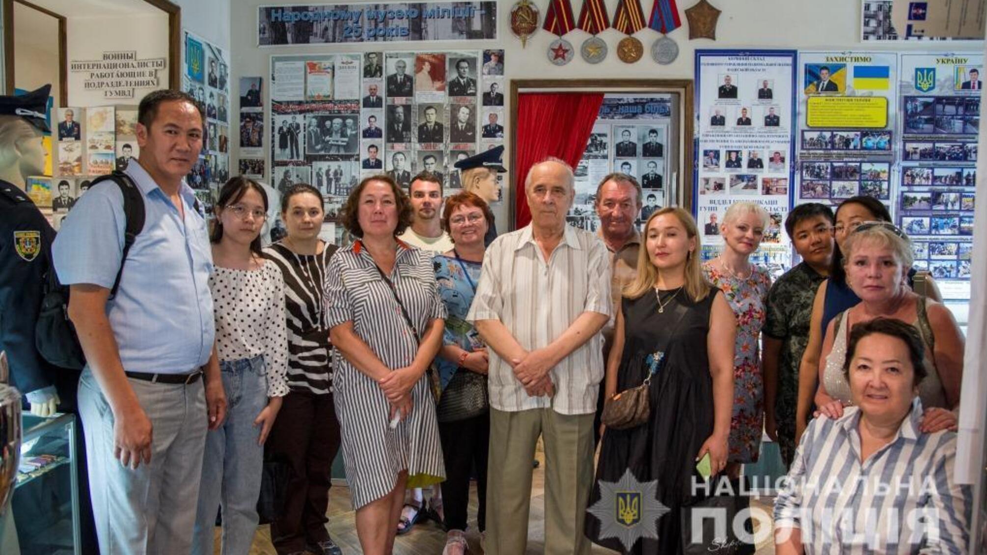 Досвідом збереження історії правоохоронних органів музейники поліції Одещини поділилися з освітянами з республіки Казахстан