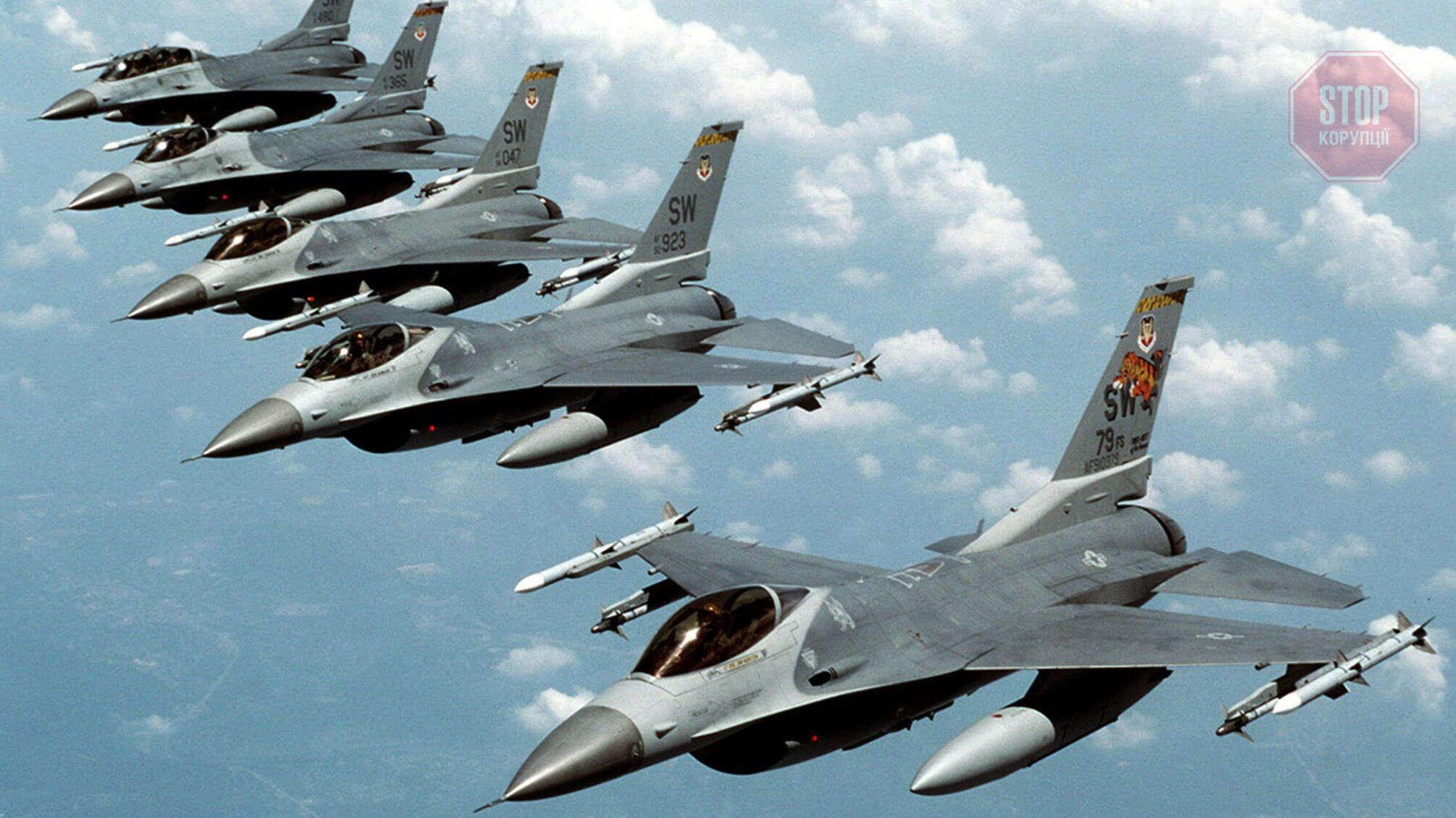 Над Балтійським морем винищувачі НАТО перехопили три російські літаки