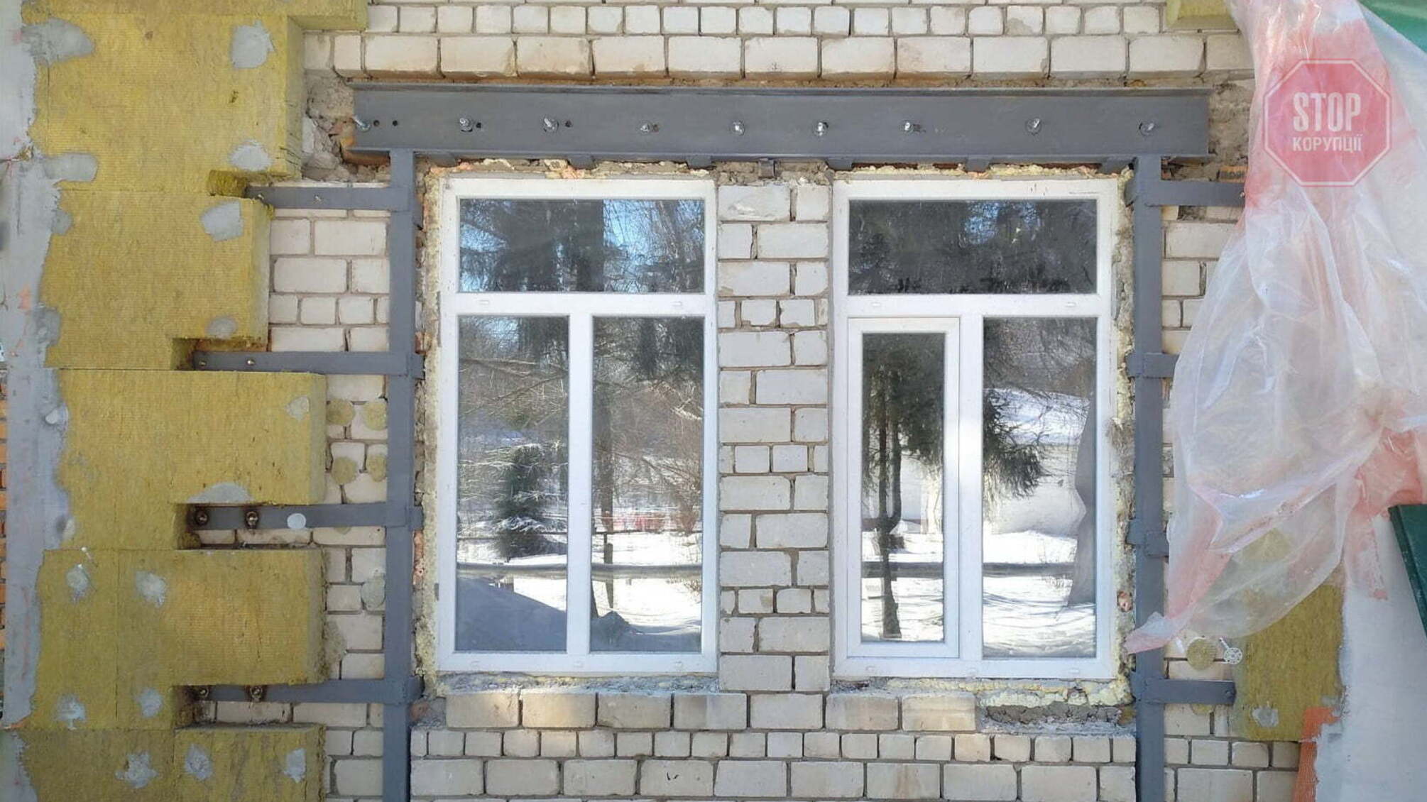 В Черкасской области чиновники «распилили» более полумиллиона на реконструкции больницы