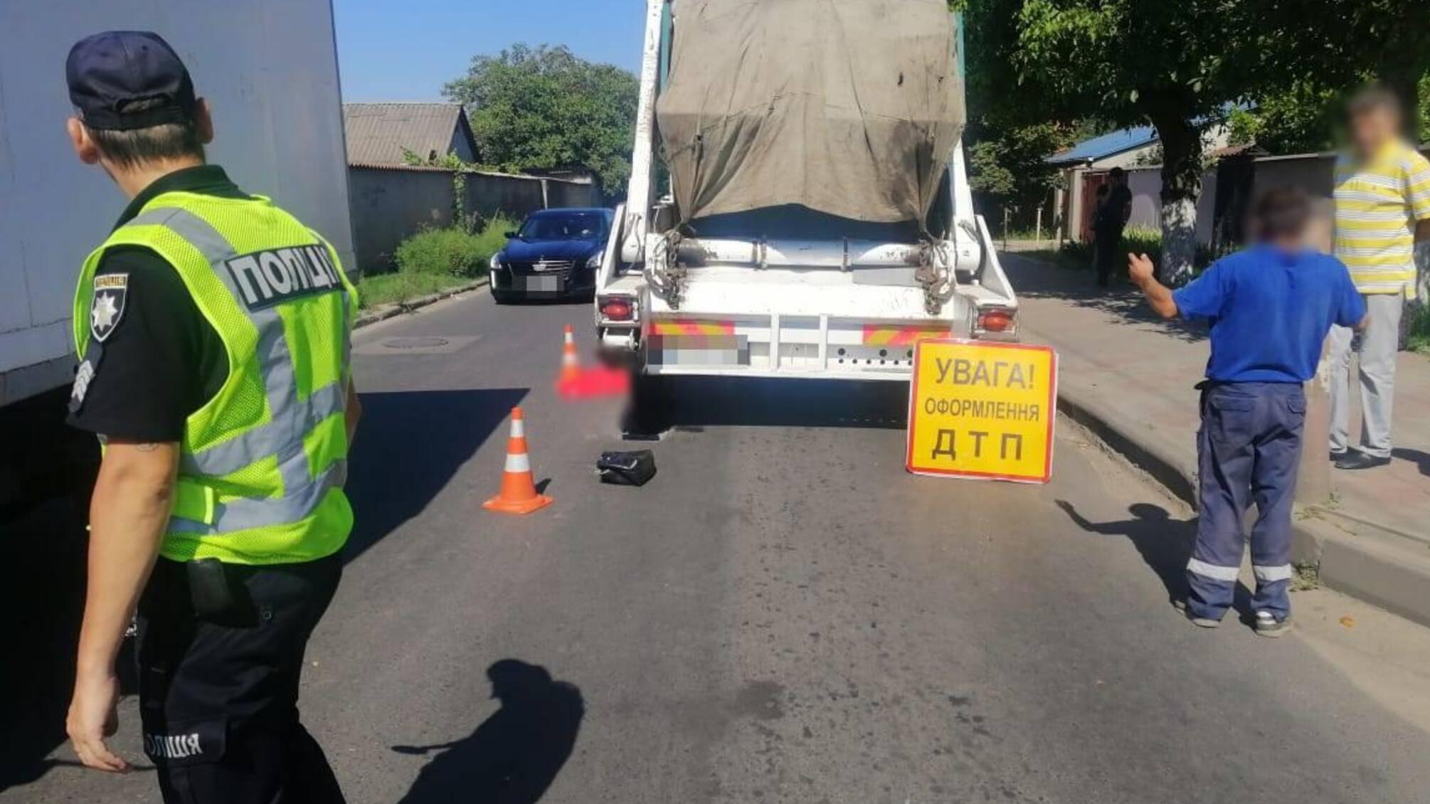 Одеські поліцейські встановлюють обставини наїзду на пішохода