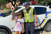 Татарбунарські поліцейські взяли участь в автофестивалі та поспілкувалися з дітьми про безпеку на дорозі