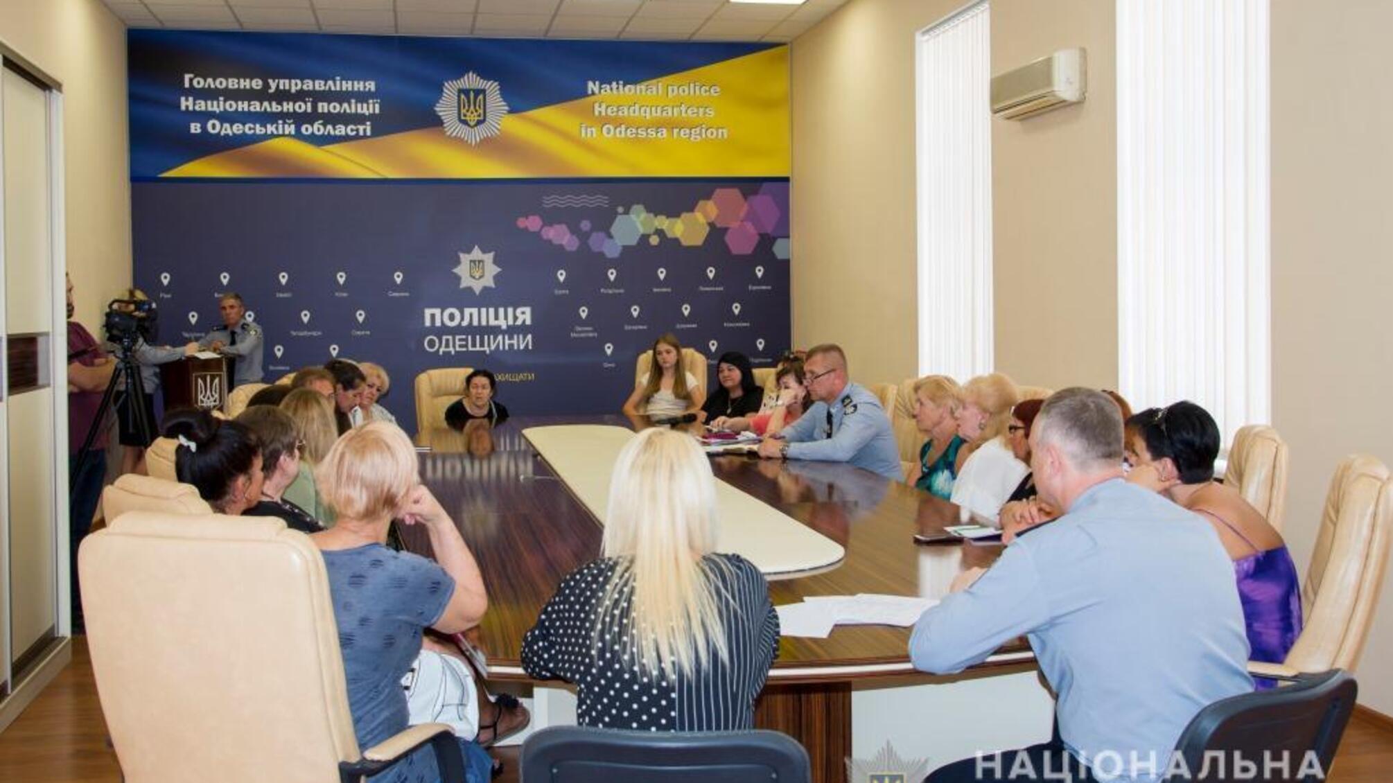 Микола Семенишин: Ми розділяємо біль втрати ваших рідних і бережемо пам’ять про кожного загиблого правоохоронця