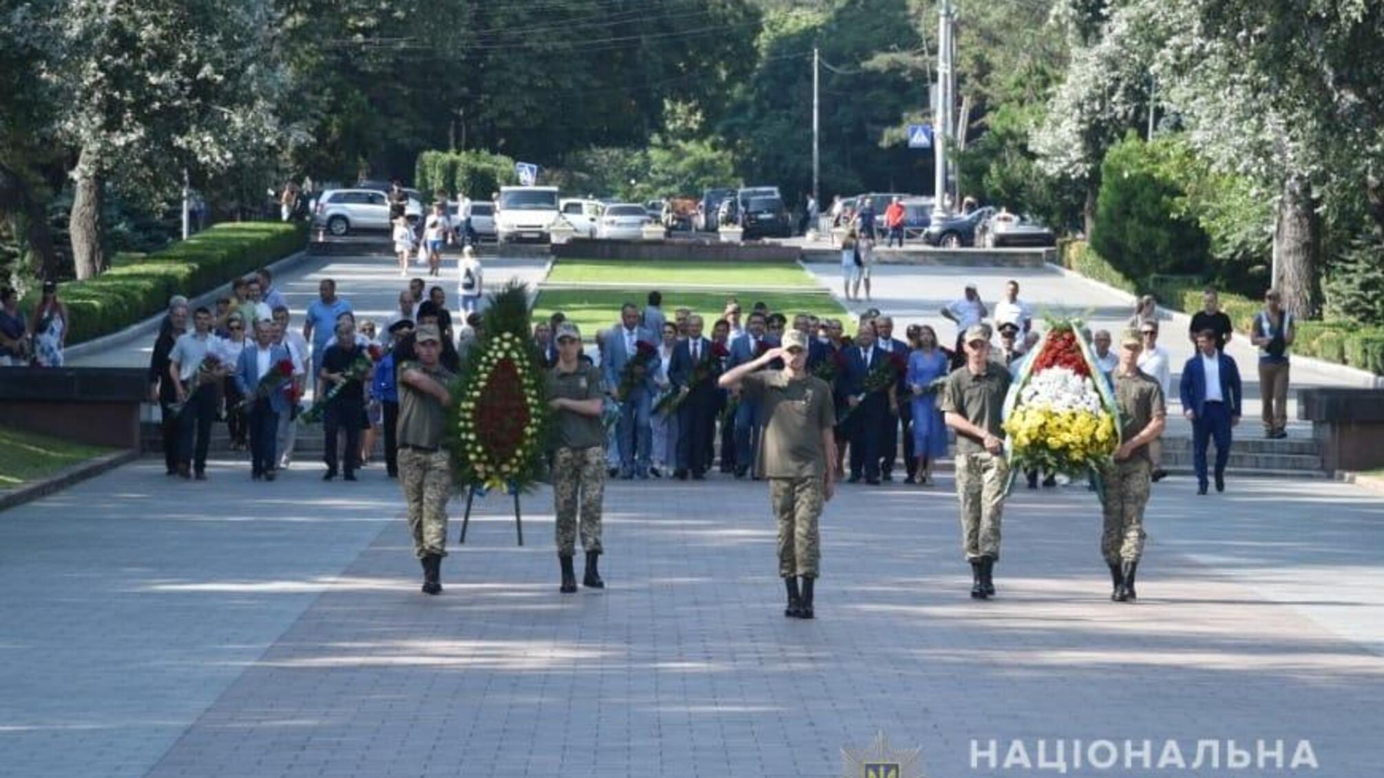 Одеські поліцейські вшанували пам’ять визволителів Одеси від нацистських загарбників