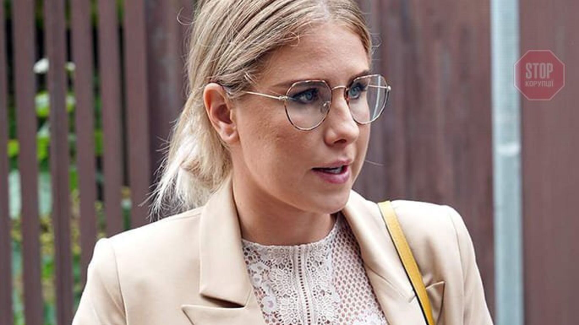 ЗМІ: Соратниця Навального Соболь втекла з Росії