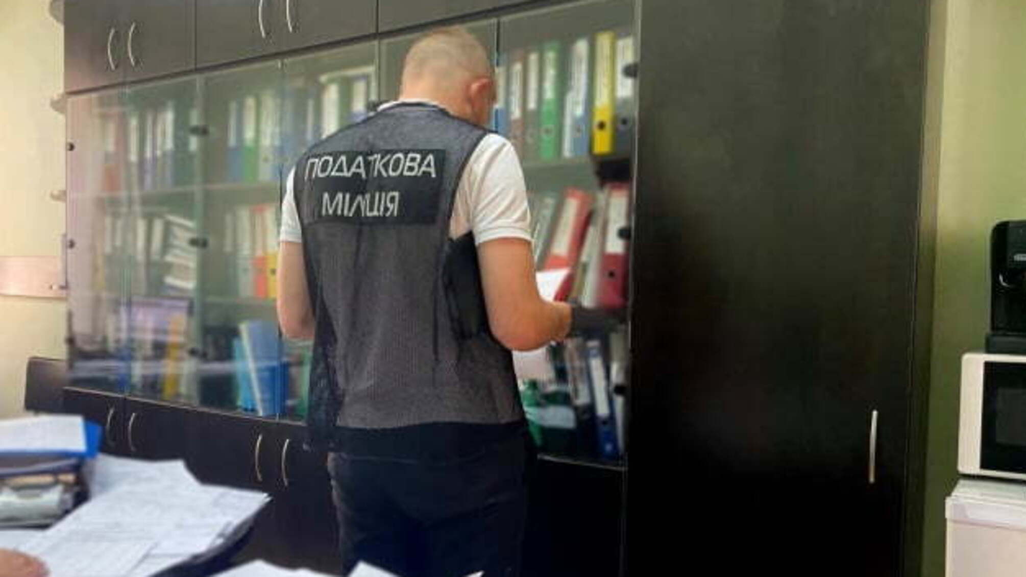 ДФС здійснила понад 40 обшуків у столичних комунальників, знайшла 200 мільйонів збитків