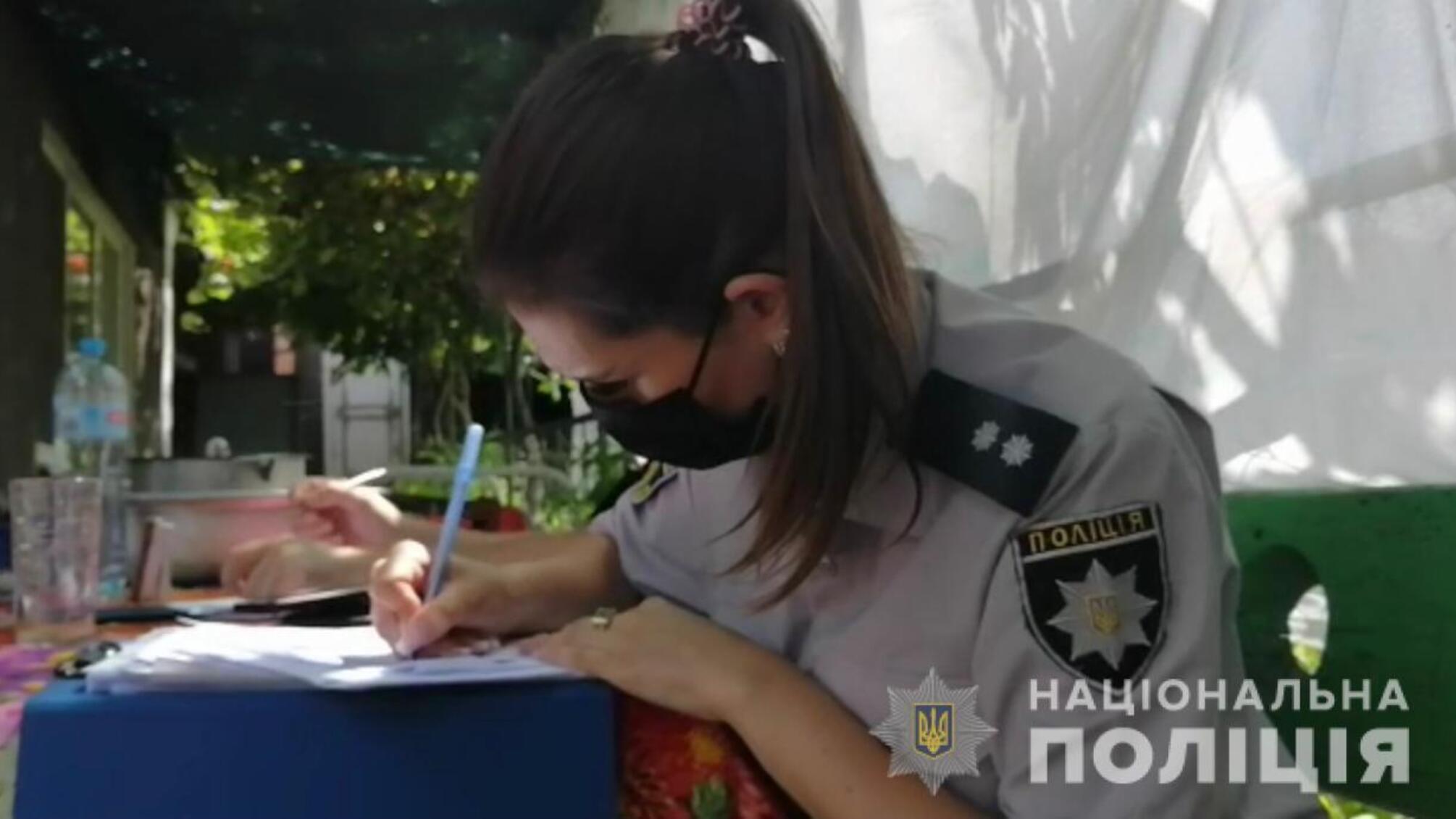 Поліцейські встановлюють обставини травмування малолітнього жителя Одеського району